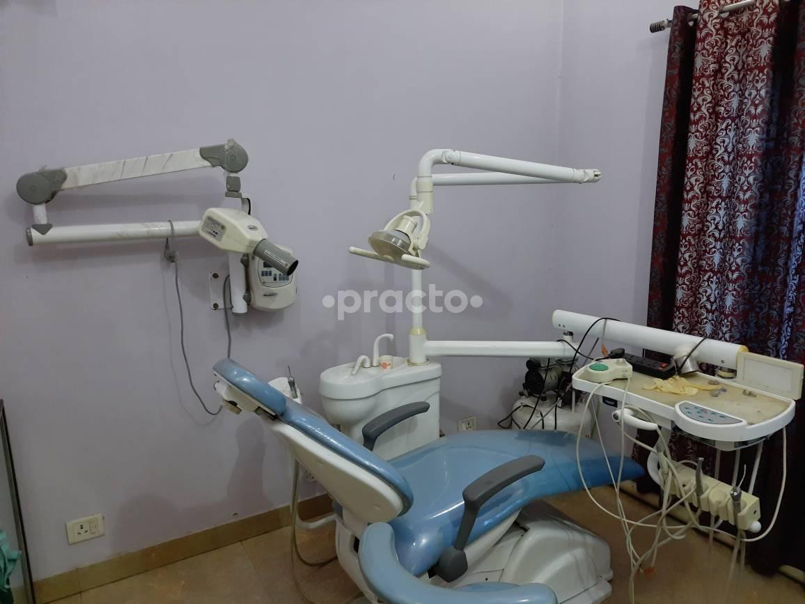 Equipment Area at Sparkle Dental Clinic Sikandra Agra