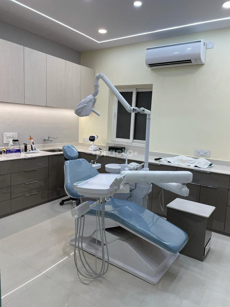 Operation Room at Echo Dental Clinic and Implant Center Jankipuram Lucknow