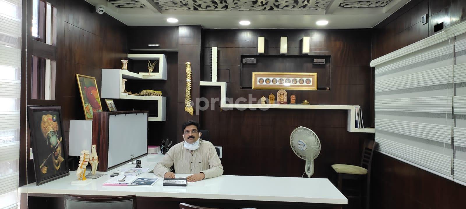 Consultation Room at Ishaan Spine Orthopaedics and Trauma Clinic BTM Layout 2nd Stage Bangalore
