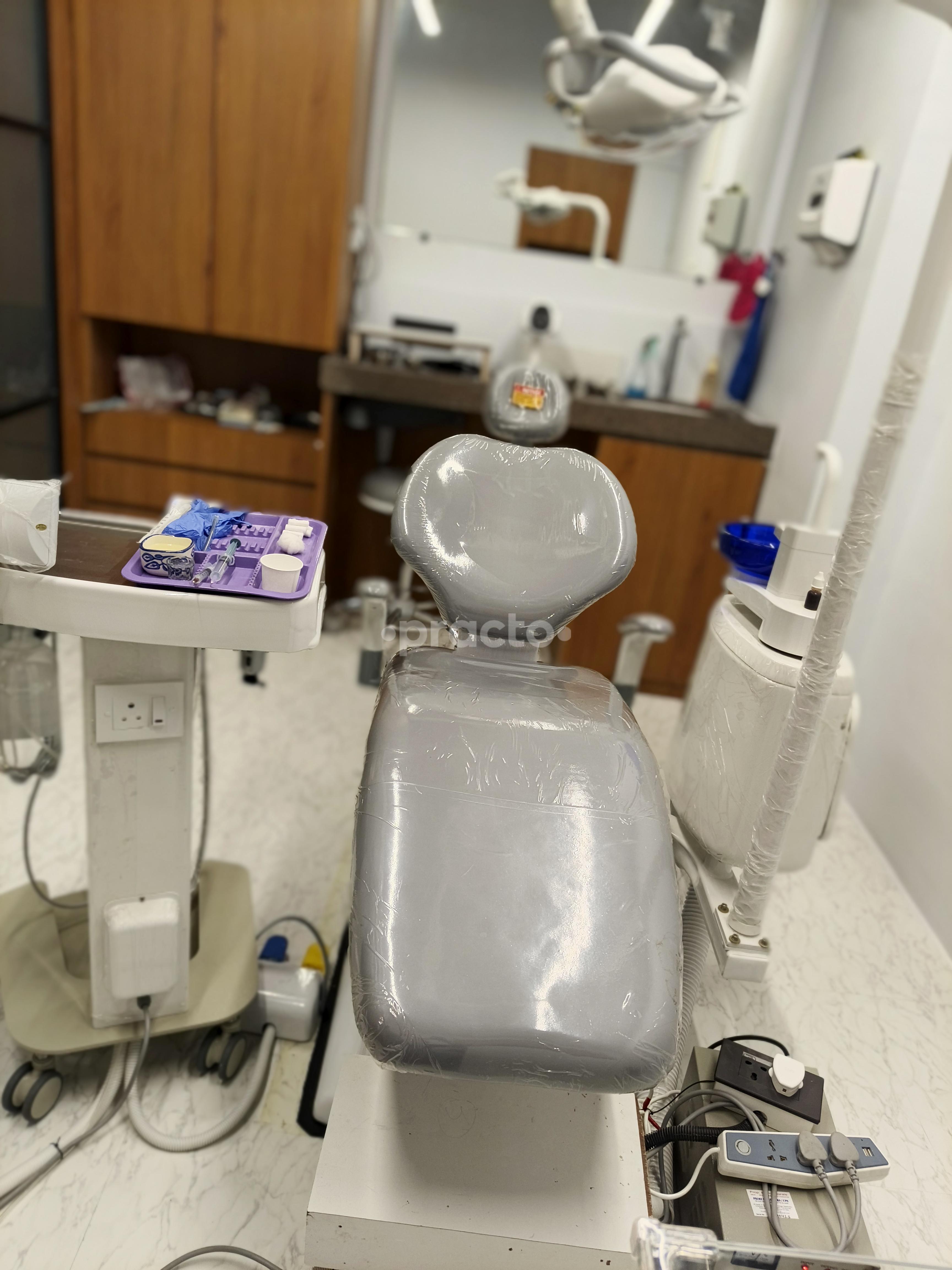 Consultation Room at Ekdant Multi-Speciality Clinic and Implant Center  Sanpada Navi Mumbai