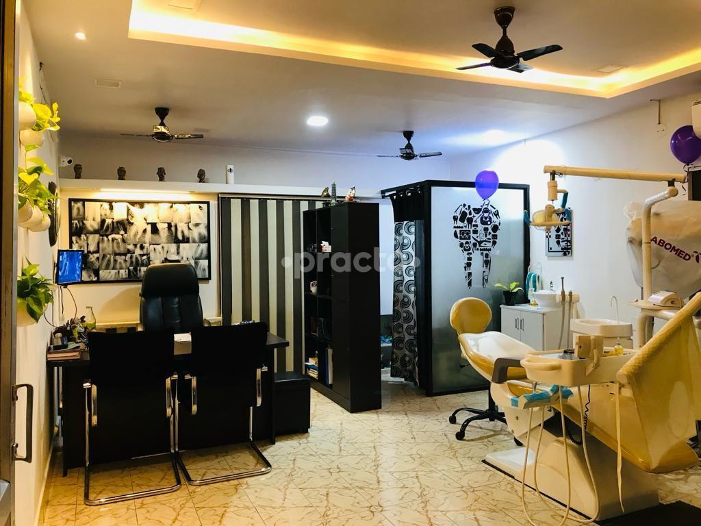 Waiting Area at Parimis Dental Care Akkayyapalem Visakhapatnam