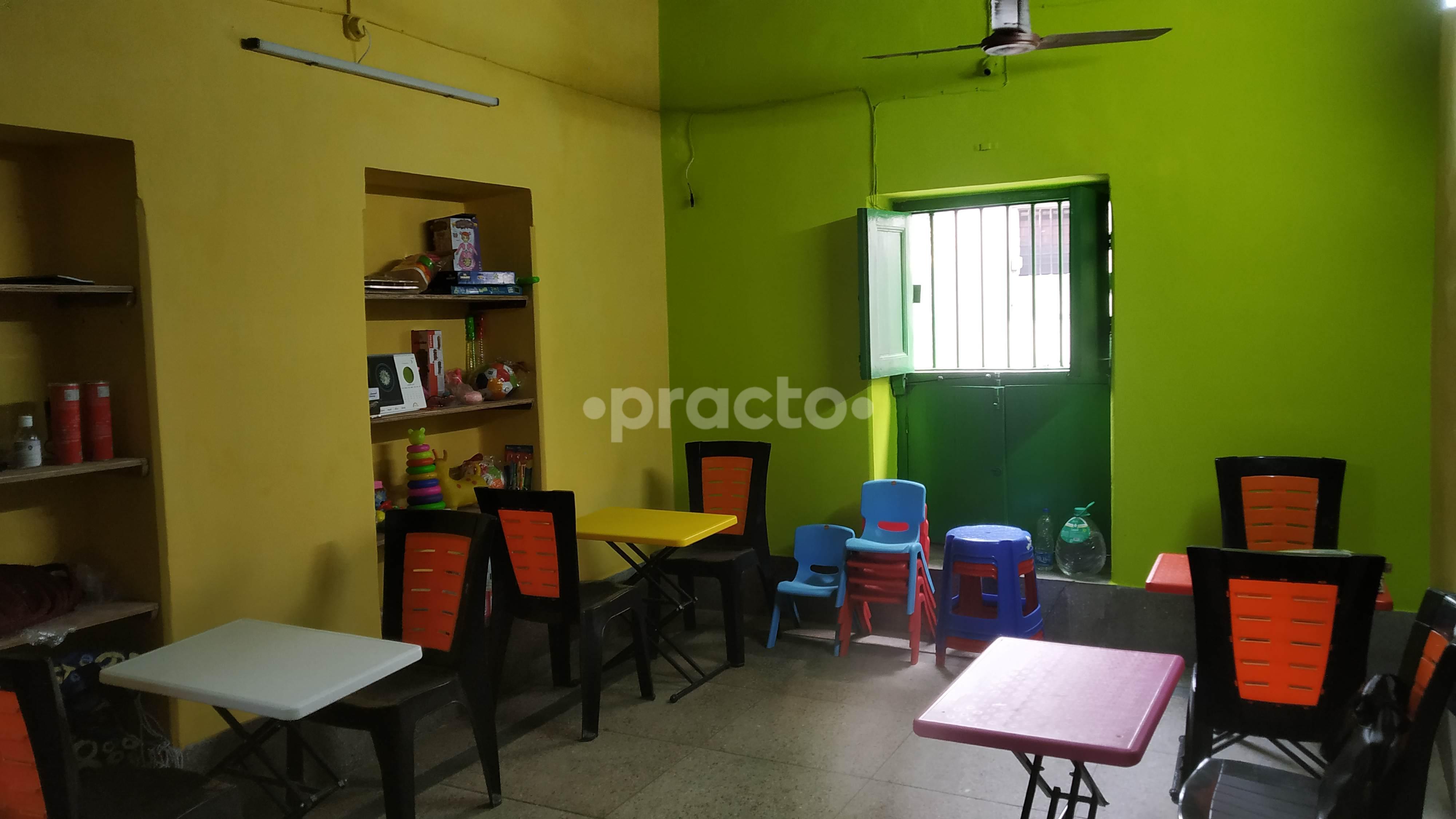 Therapy/Massage Room at Institute Of Neurodevelopment Shyambazar Kolkata