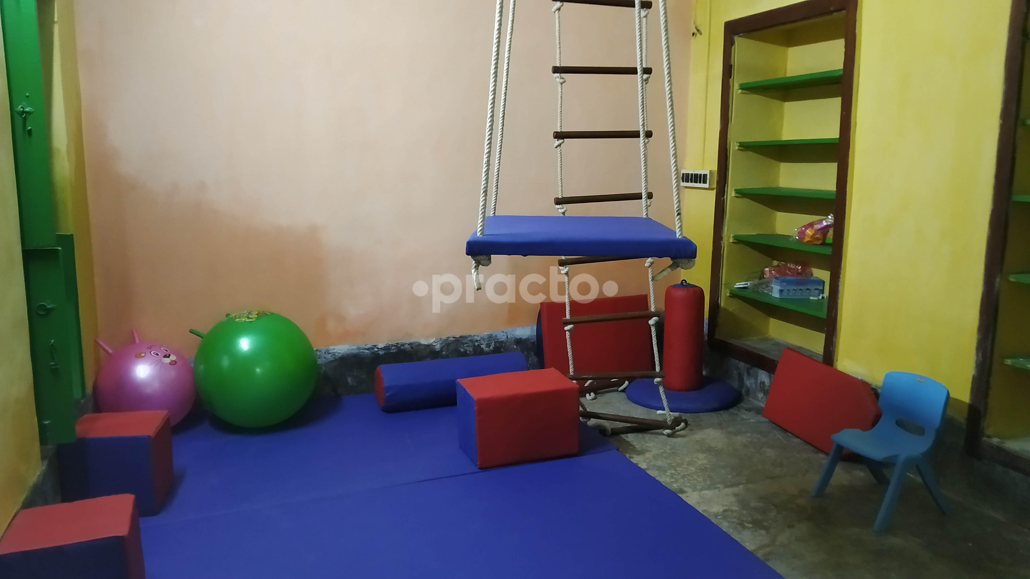 Therapy/Massage Room at Institute Of Neurodevelopment Shyambazar Kolkata