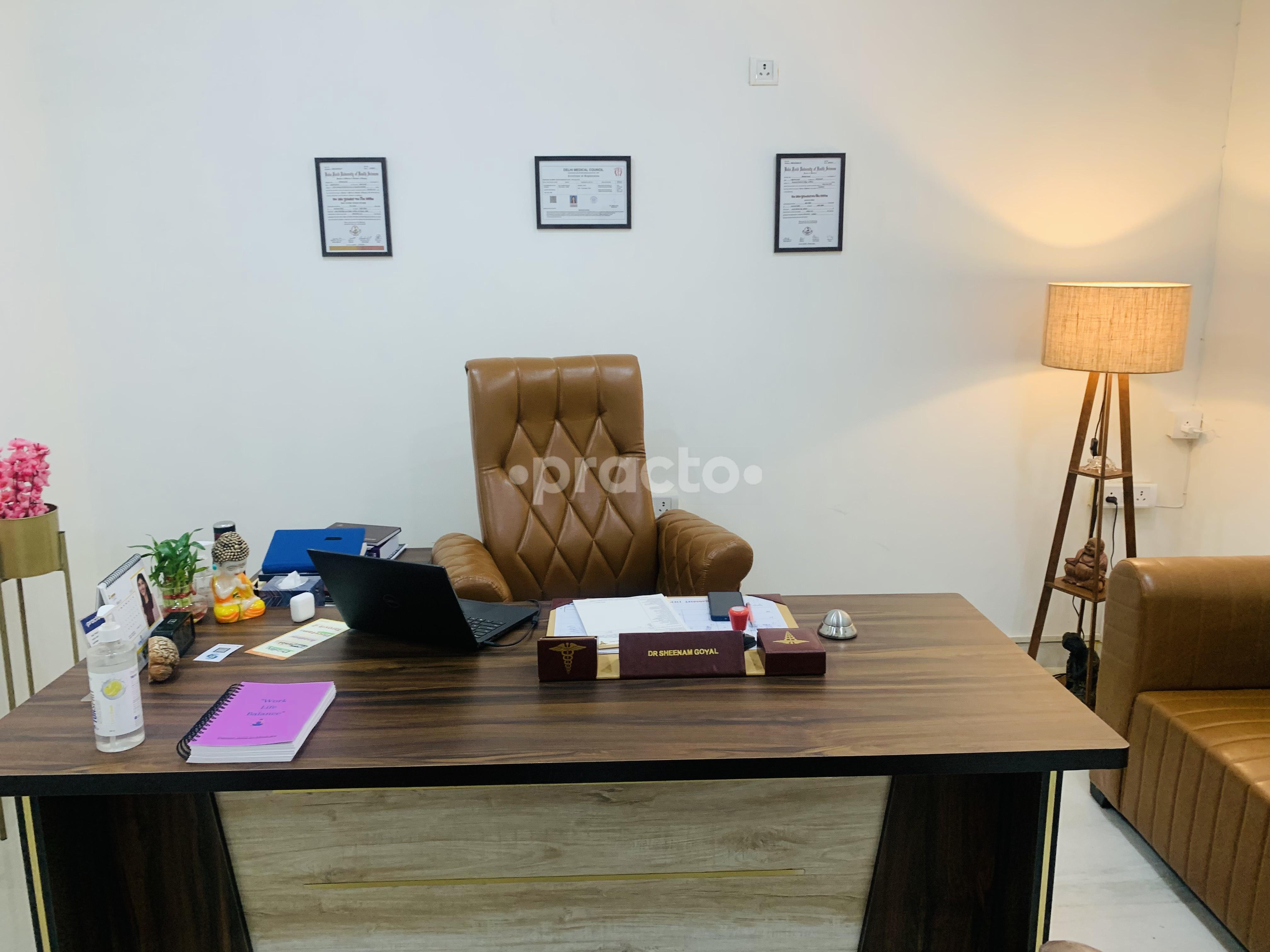 Consultation Room at Mindcare Neuropsychiatry and Deaddiction Clinic Paschim Vihar Delhi