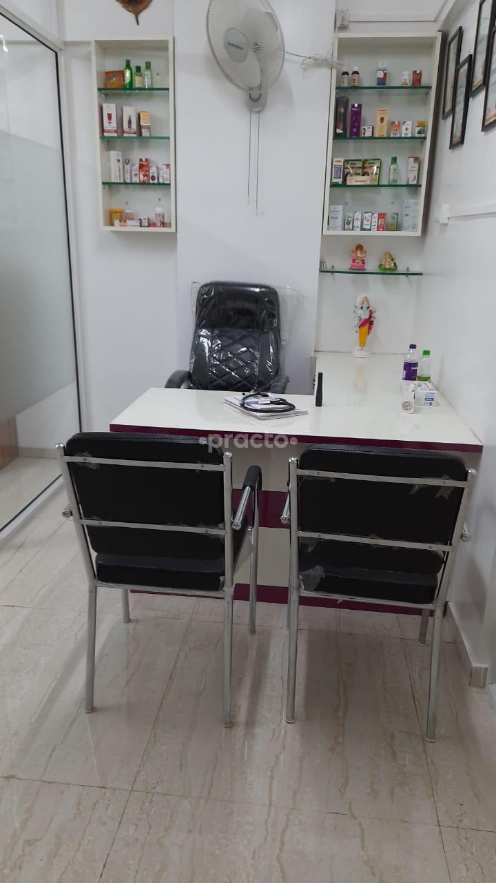Consultation Room at Dr. Aparna's Clinic Baner Pune