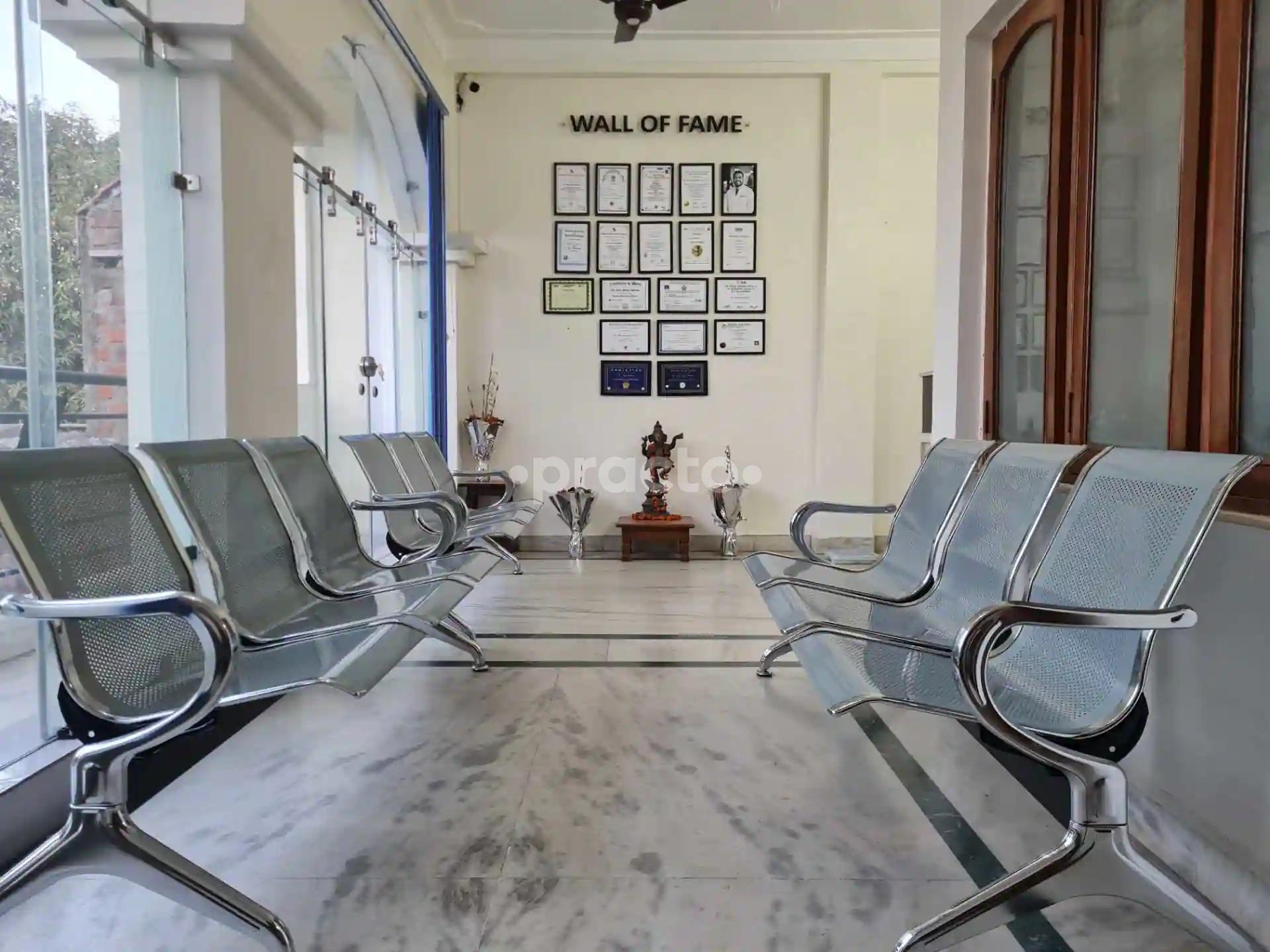 Waiting Area at Dental Paradise Clinic Indrapuri Bhopal