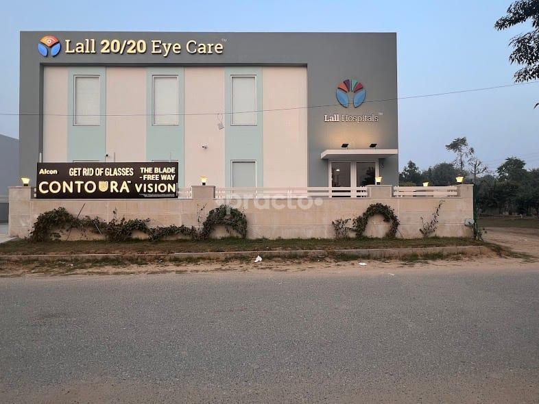 Outside Area at Lall 20/20 Eye Care Gurgaon Sector 45 Gurgaon