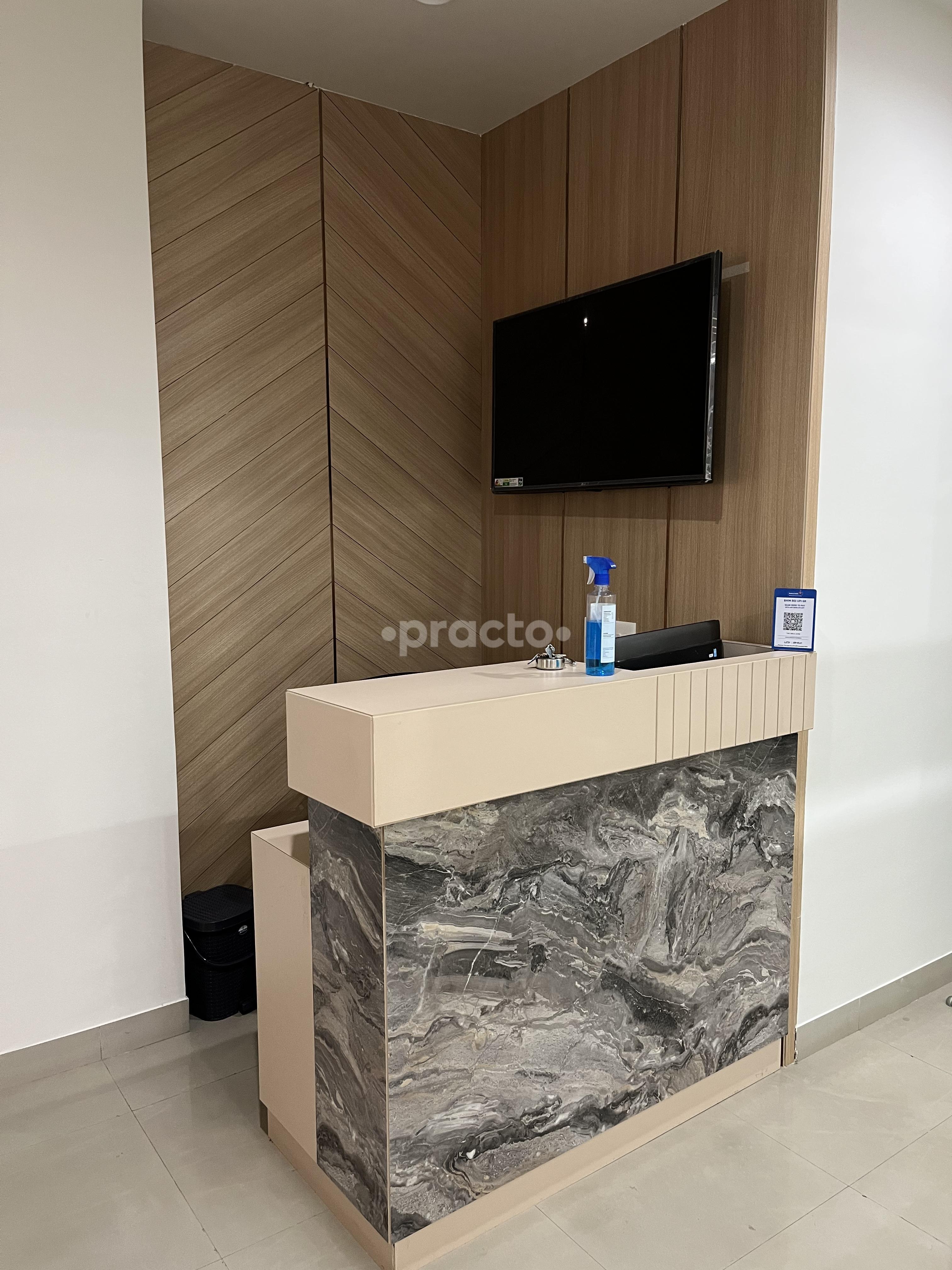 Reception Area at The Smile Zone Kothrud Pune