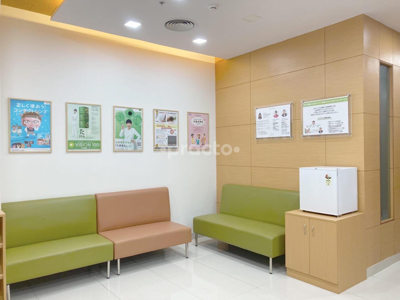 Waiting Area at Manabe Eye Clinic  Gurgaon Sector 54 Gurgaon