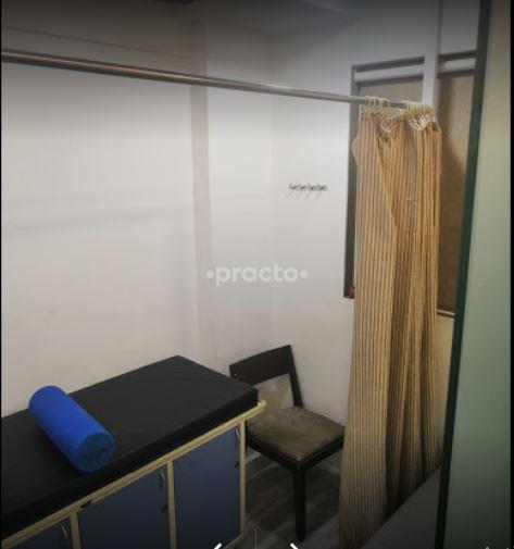 Waiting Area at Healing Hands Physiotherapy Vikhroli Mumbai