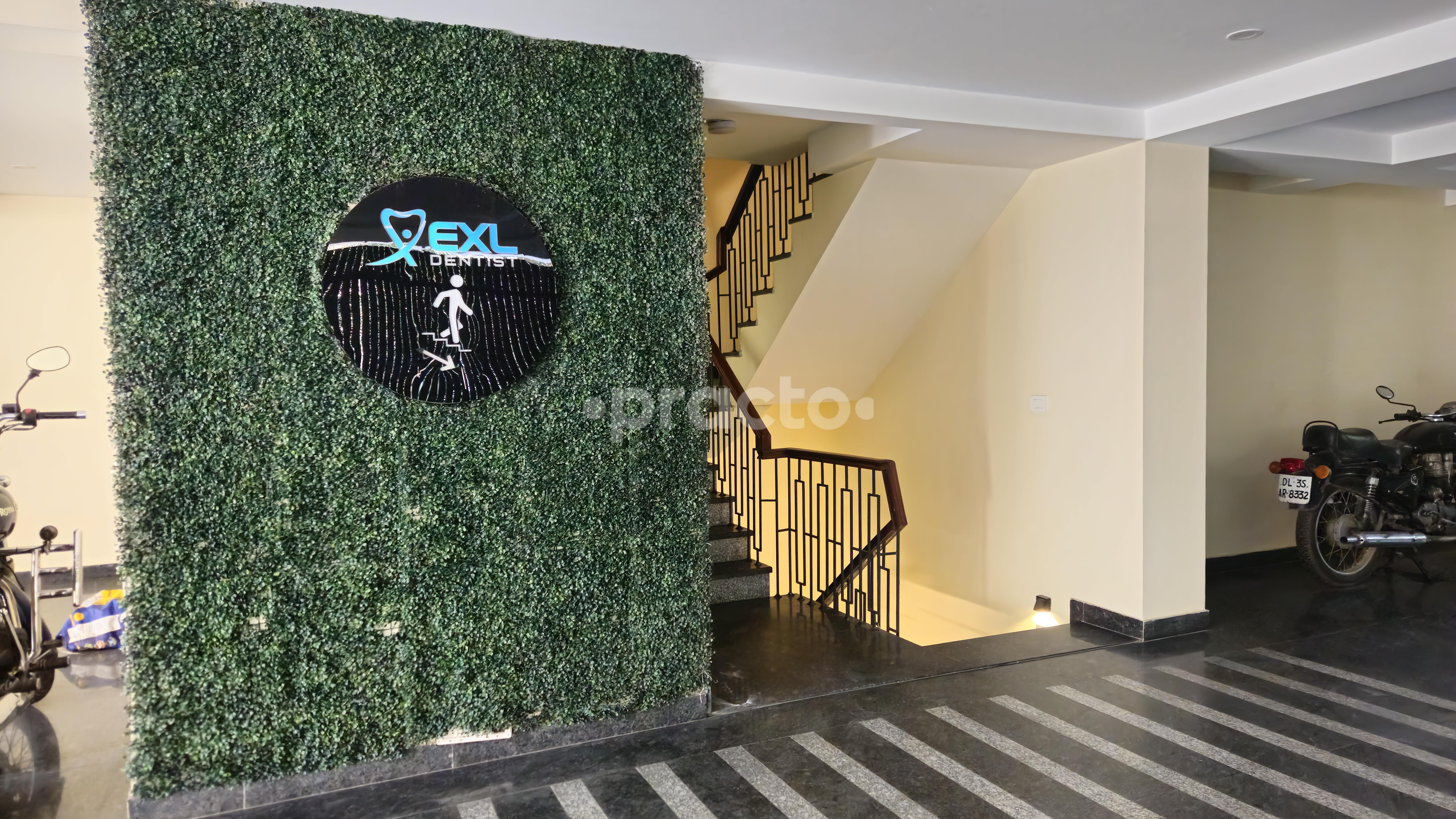 Outside Area at EXL Dentist DLF Phase IV Gurgaon