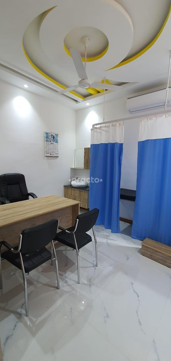 Consultation Room at Indra Clinic Kattupakkam Chennai