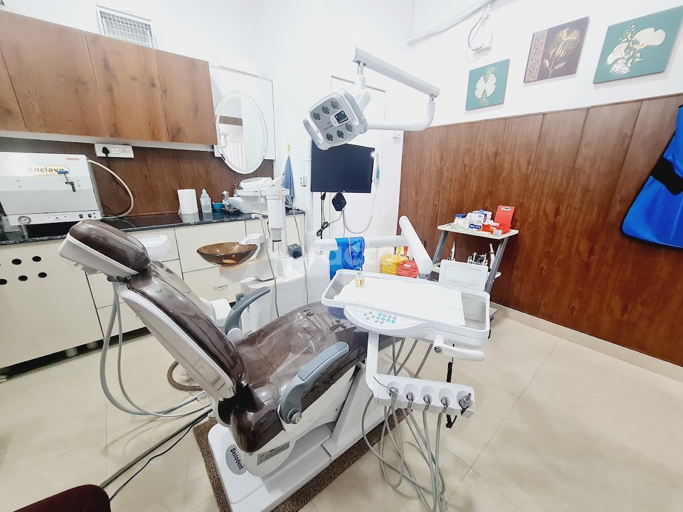 Operation Room at Argent Dental Care and Implant Center Sector 150 Noida