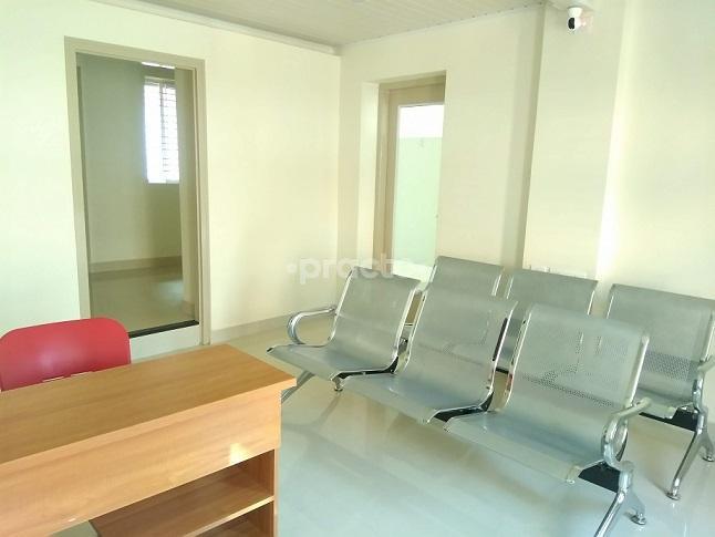 Waiting Area at Laxmi Clinic Car Street Mangalore