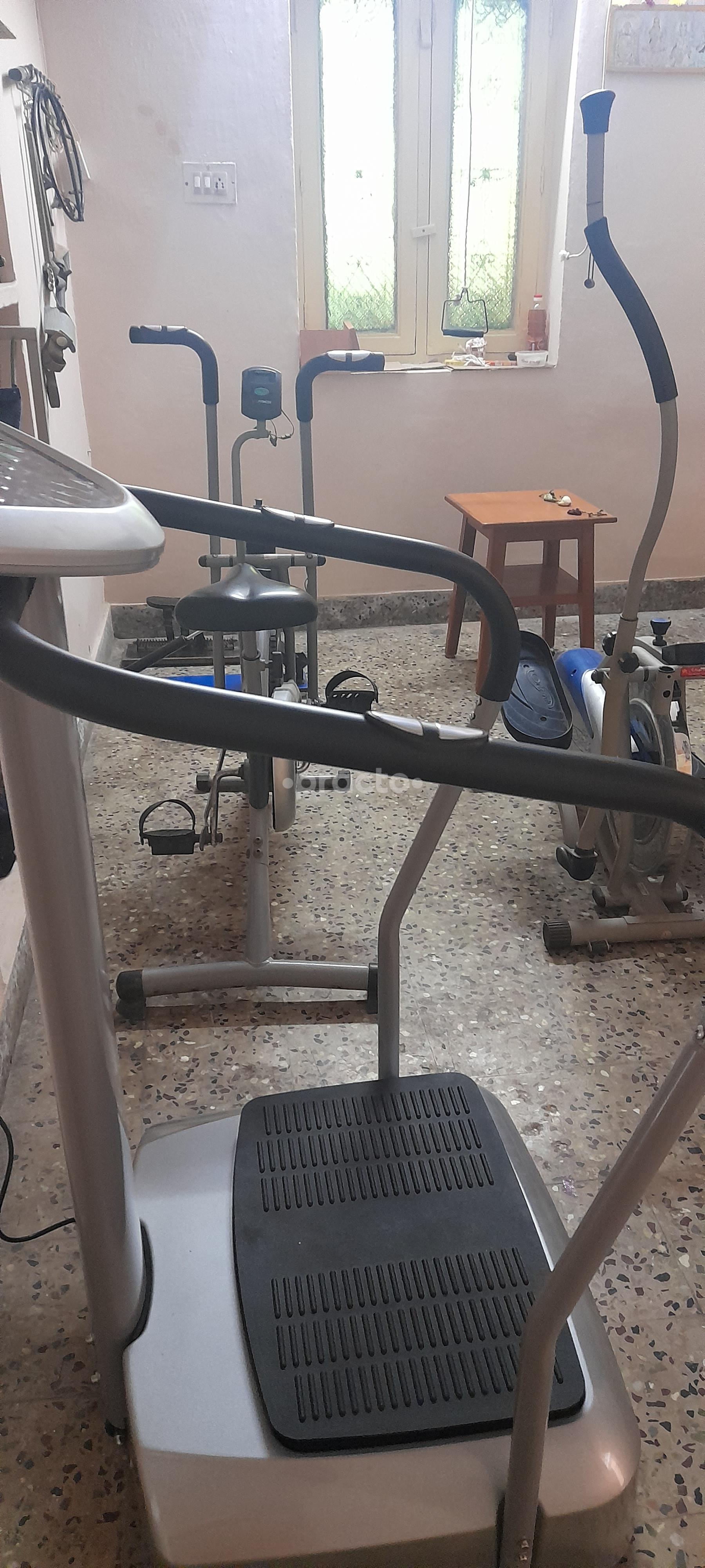 Equipment Area at SS PHYSIOCARE Valasaravakkam Chennai