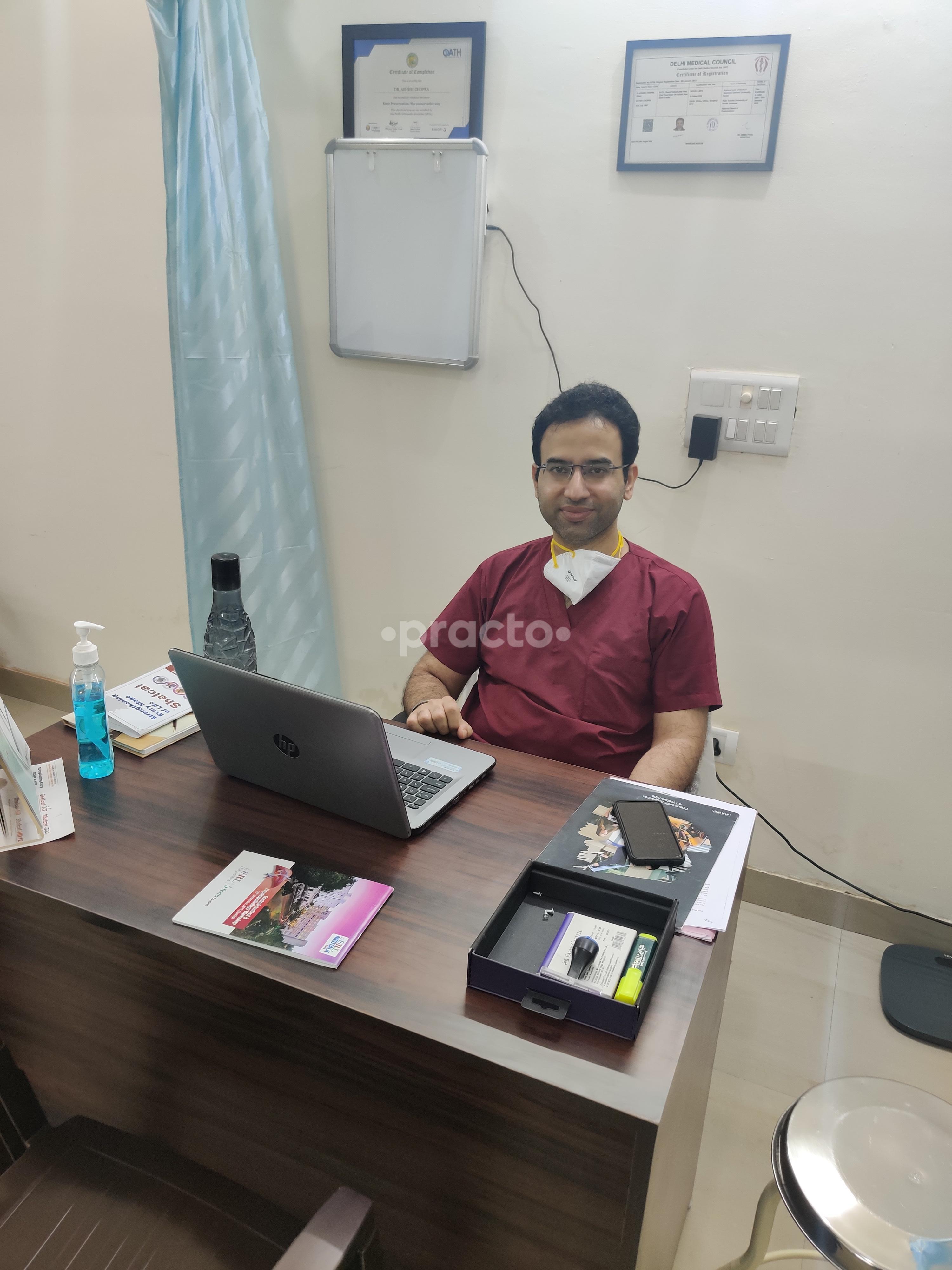 Consultation Room at Bone and Wellness Clinic East Of Kailash Delhi