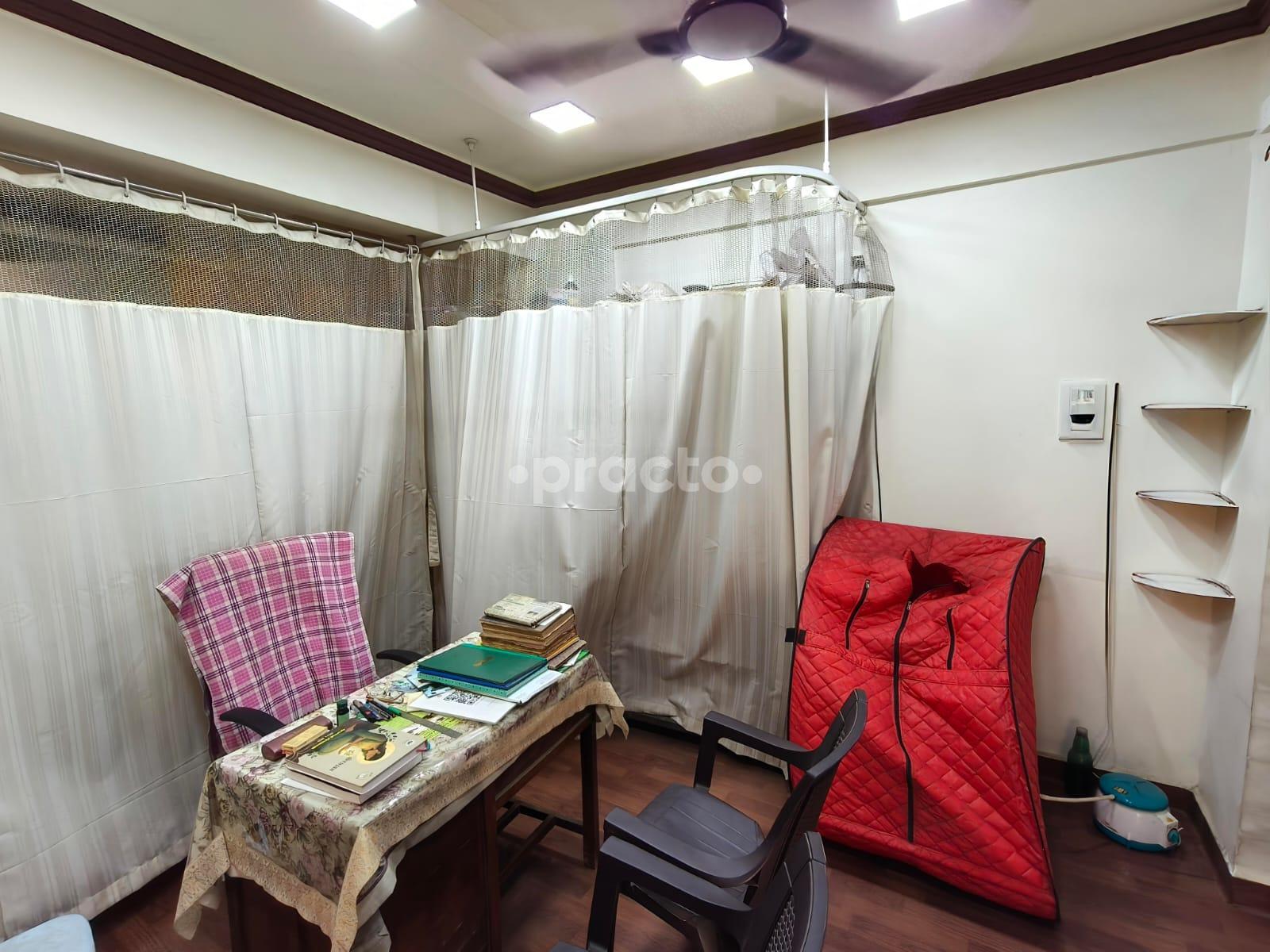 Consultation Room at Rishi Ayurvedic Clinic Thane West Thane