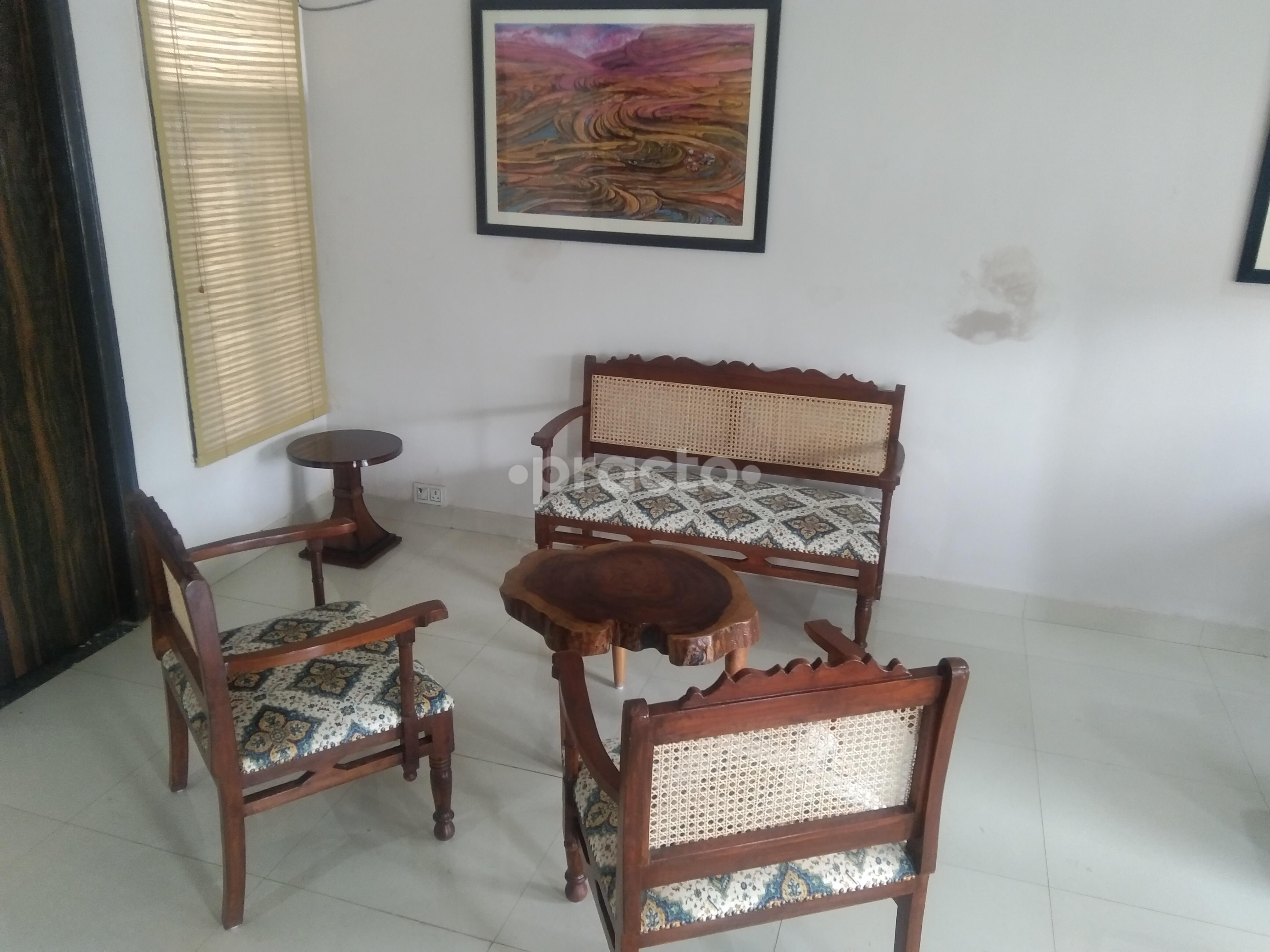Waiting Area at Gopt Clinic Sector 116 Noida