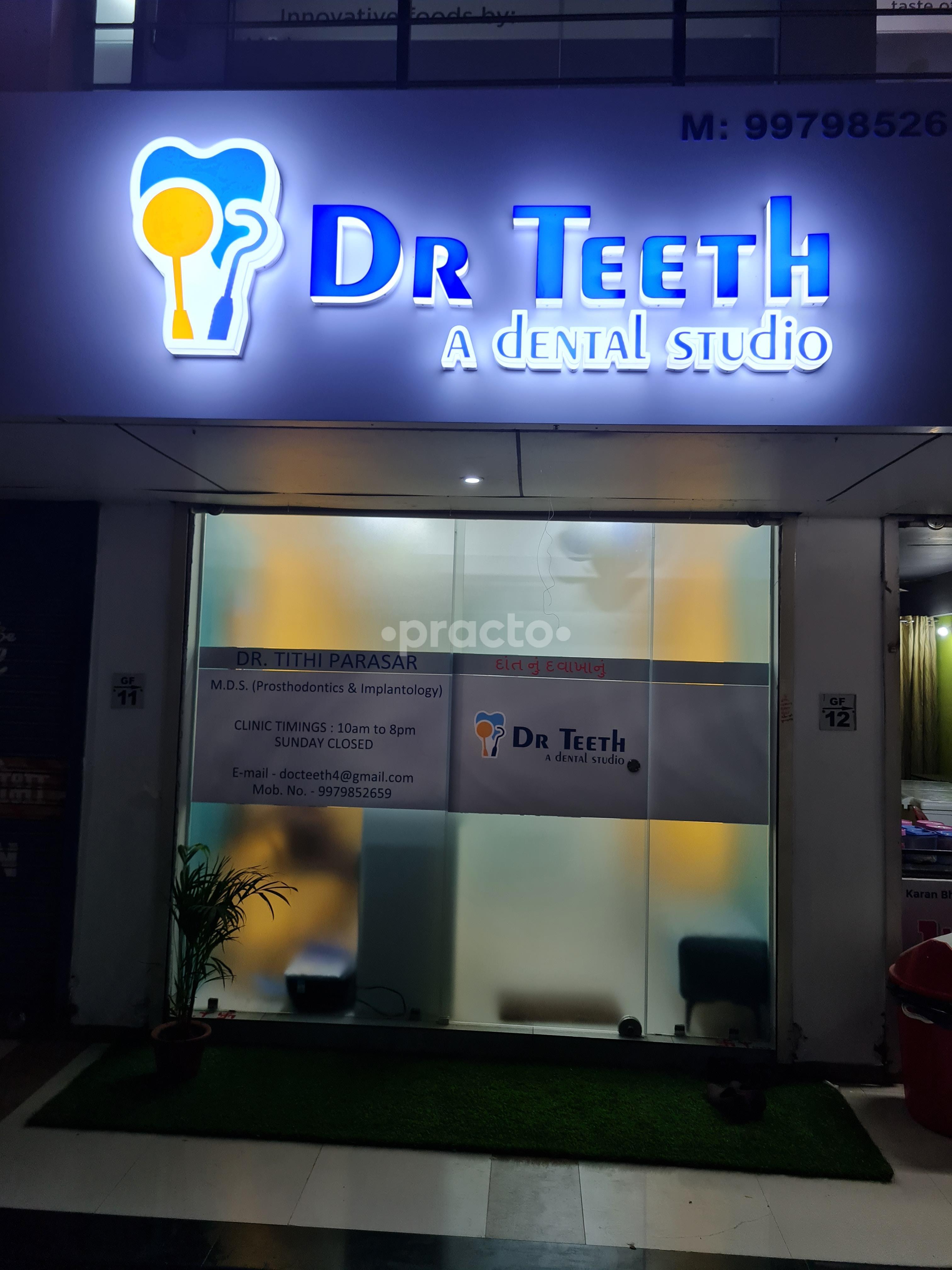 Outside Area at Dr Teeth - A Dental Studio Gotri Vadodara