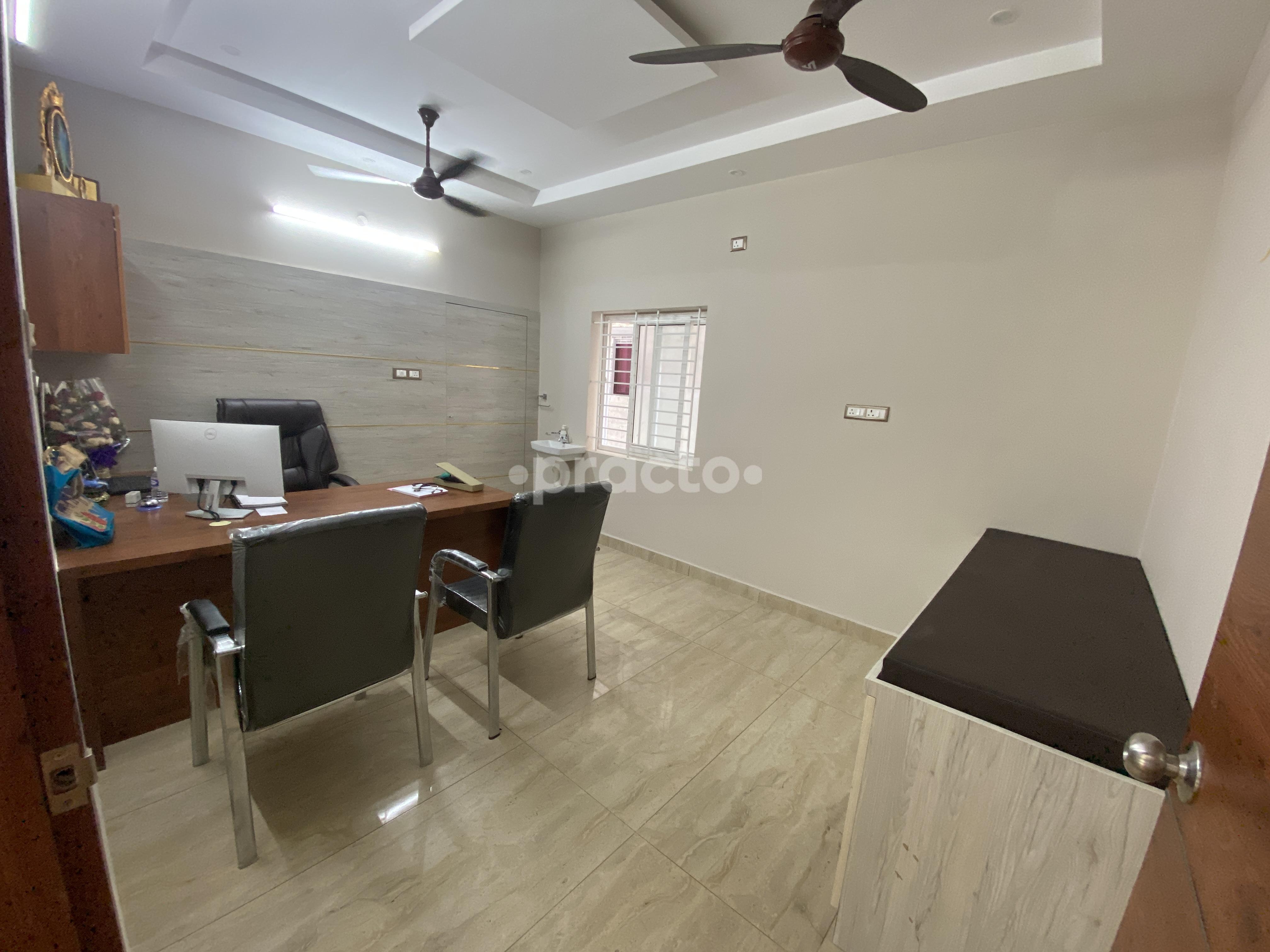 Consultation Room at Kannan Homeopathy Medical Centre Periyanaickenpalayam Coimbatore