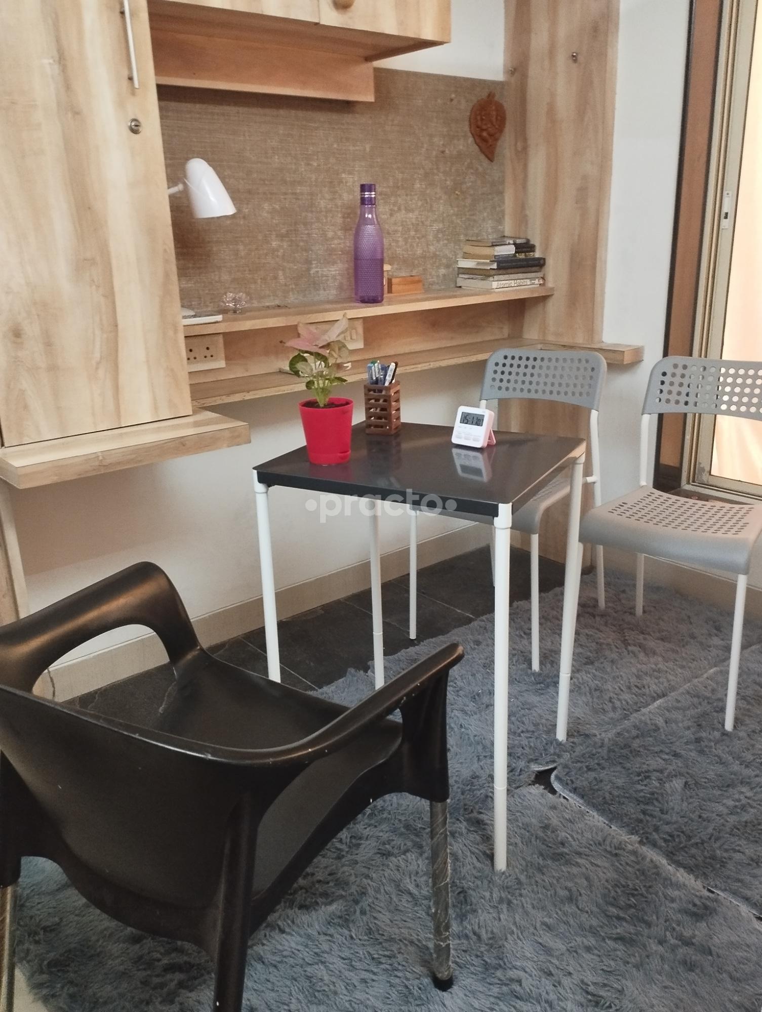 Consultation Room at Cinq In Baner Road Pune