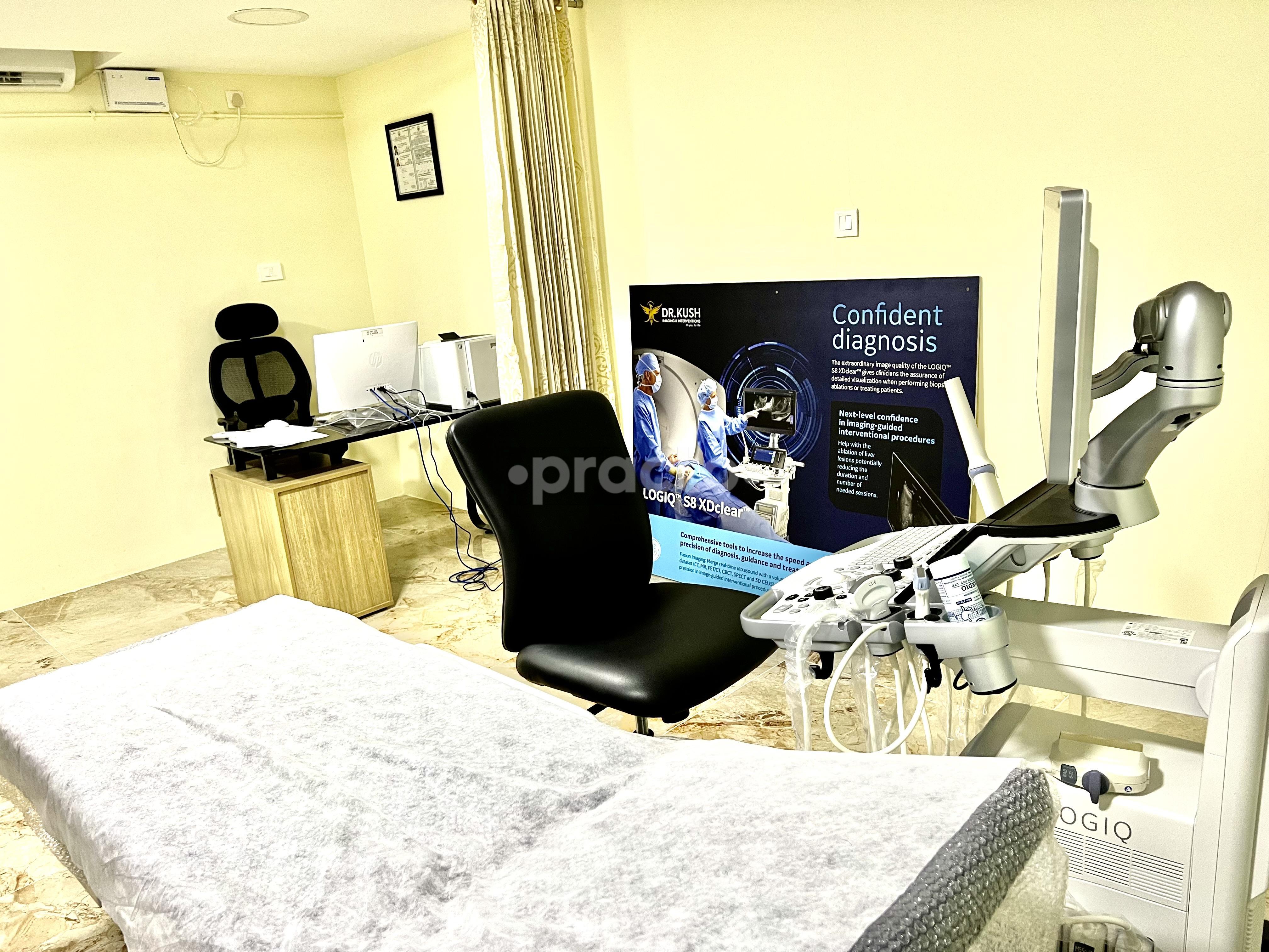 Consultation Room at Dr. Kush Imaging and Interventions  Sholinganallur Chennai