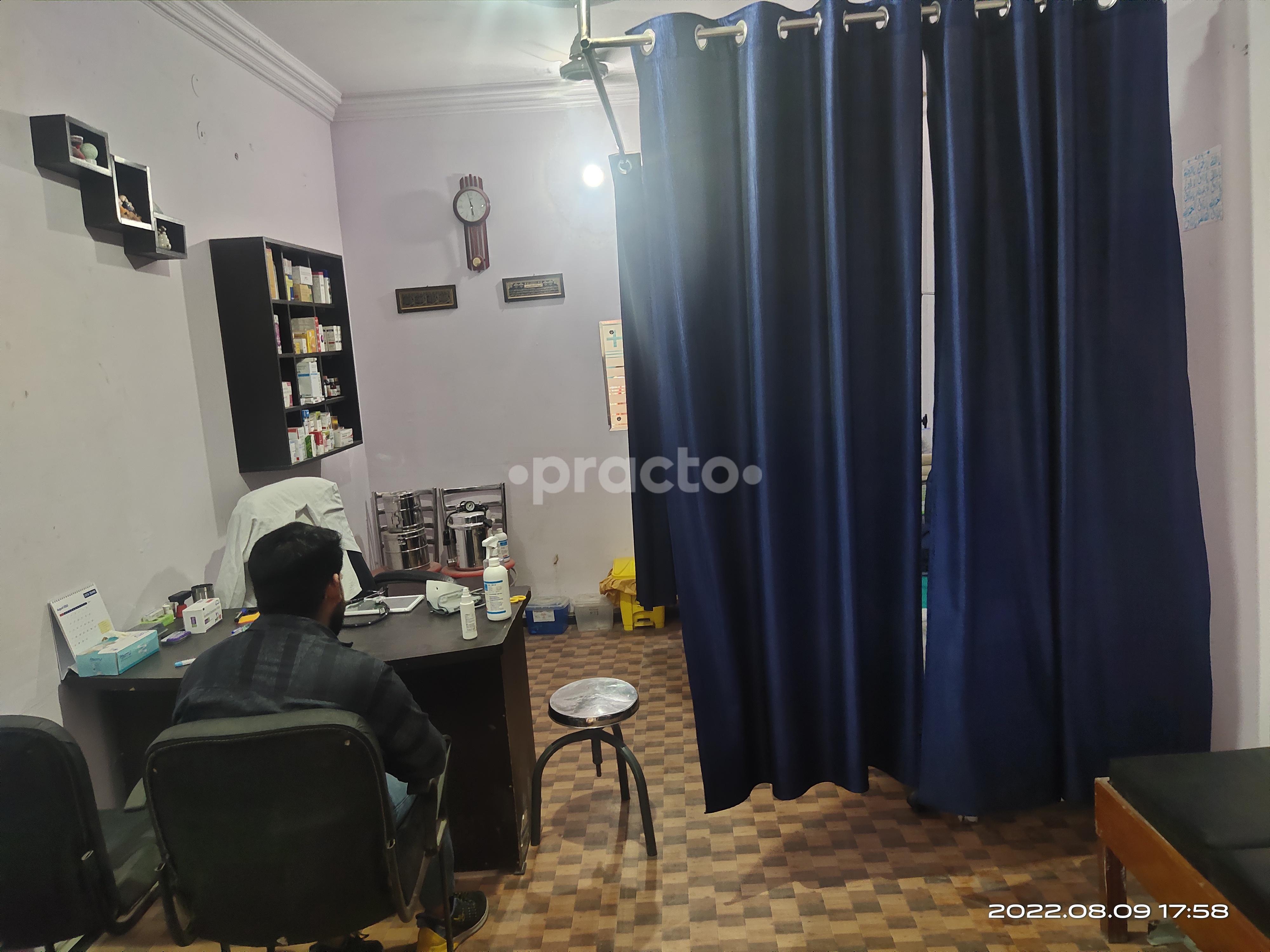 Consultation Room at The Hope Medical Clinic Mahavir Enclave Delhi