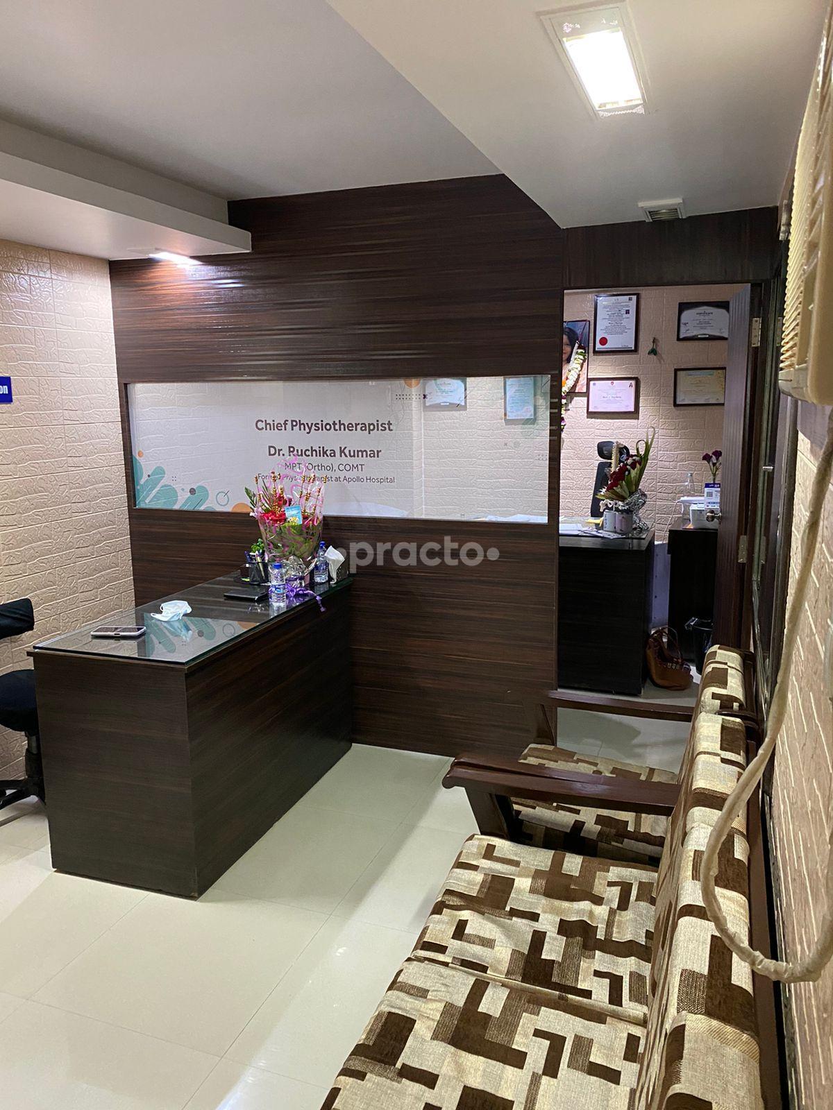 Reception Area at Aspire Physiocare Nerul Navi Mumbai