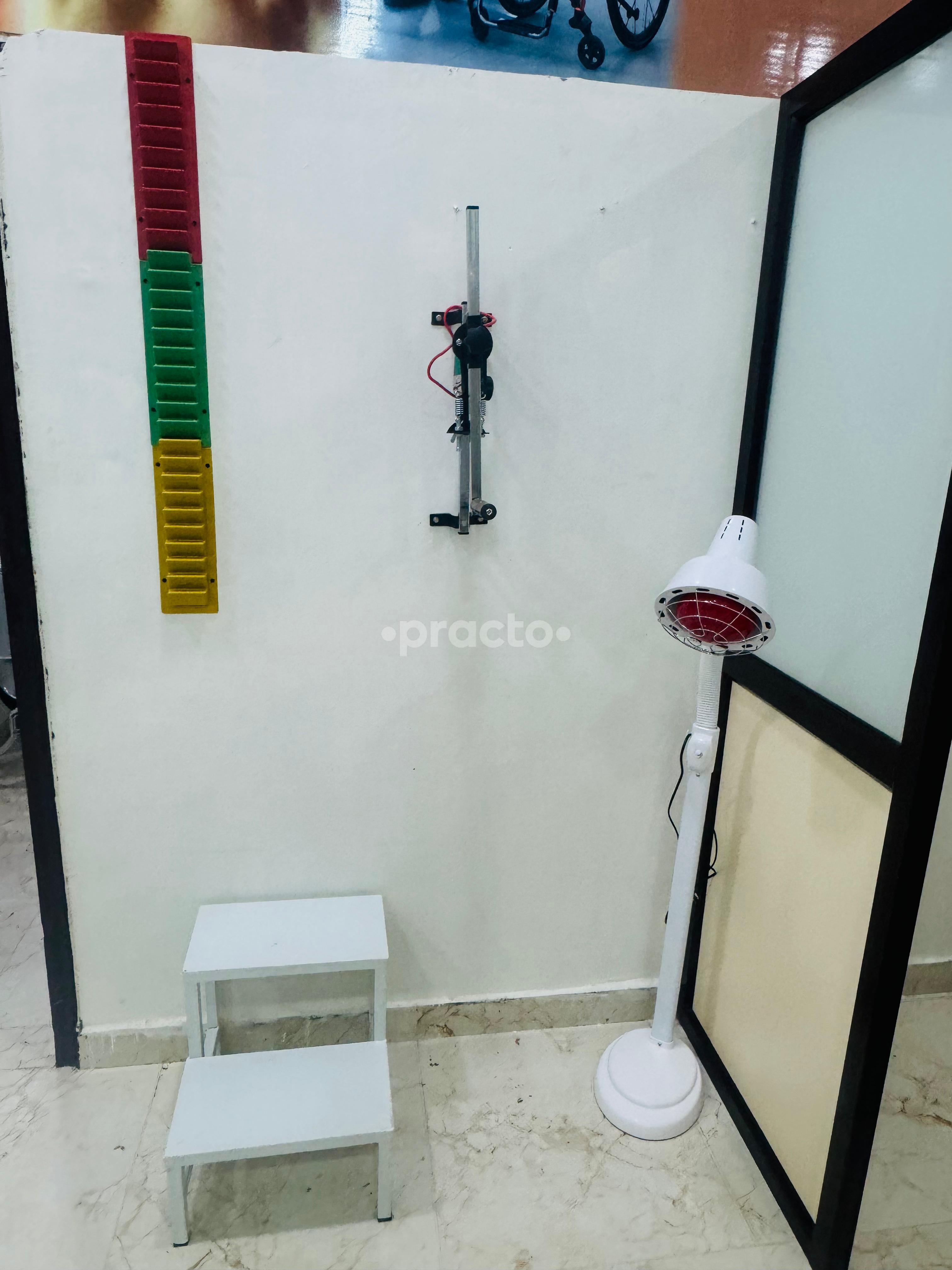 Equipment Area at Realign Pro Physiotherapy Kamla Nagar Agra