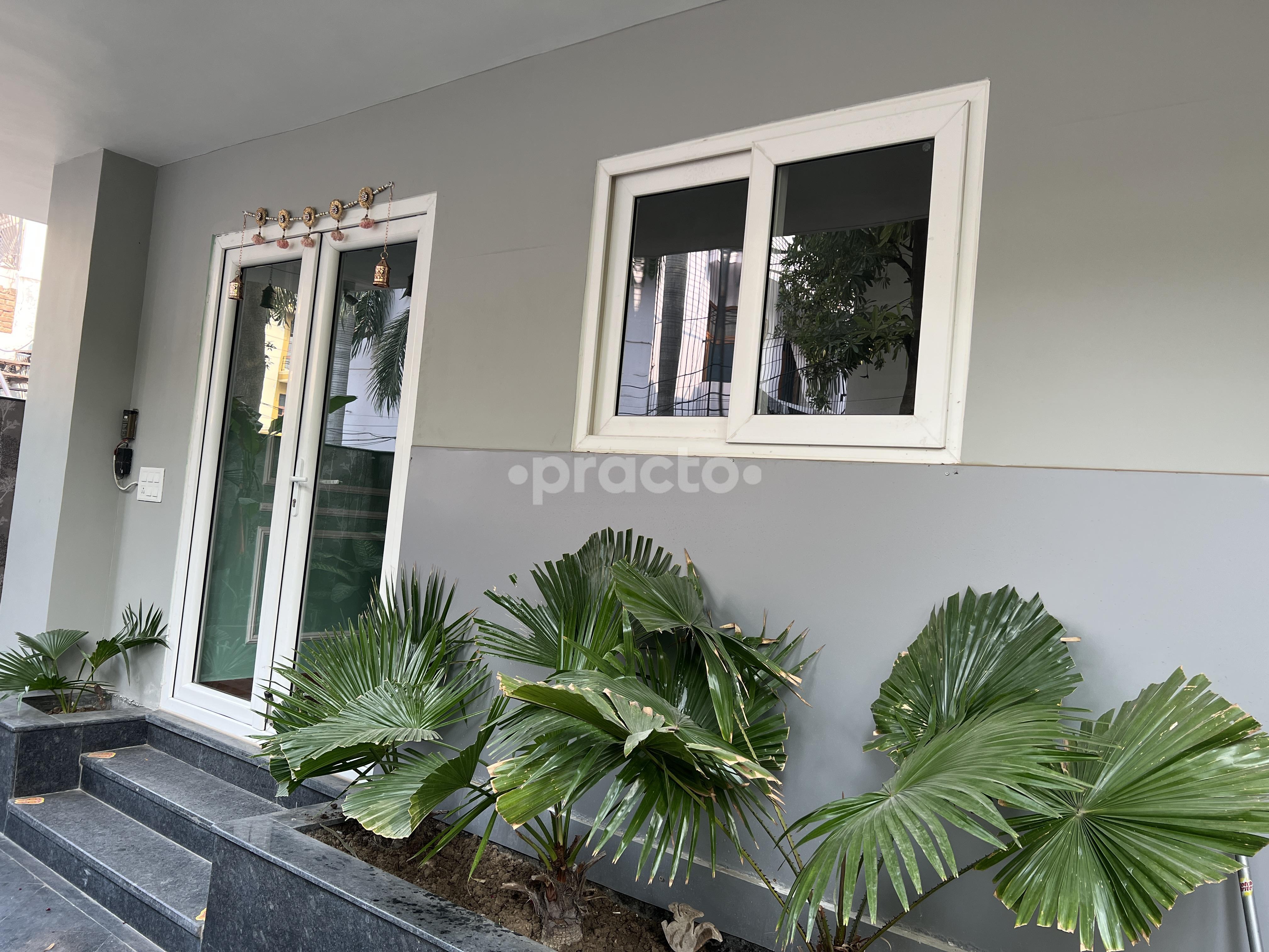 Outside Area at Sharma Dental and Implant Clinic Sector 41 Noida