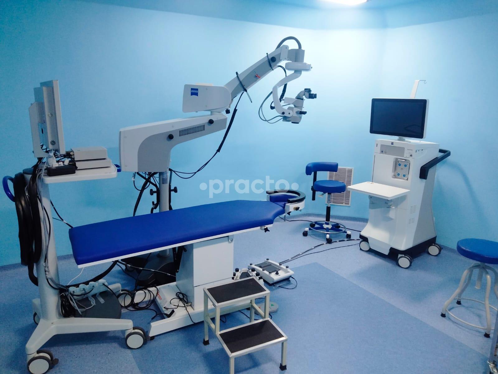 Operation Room at Kamal Eye Centre Sector 2 Greater Noida