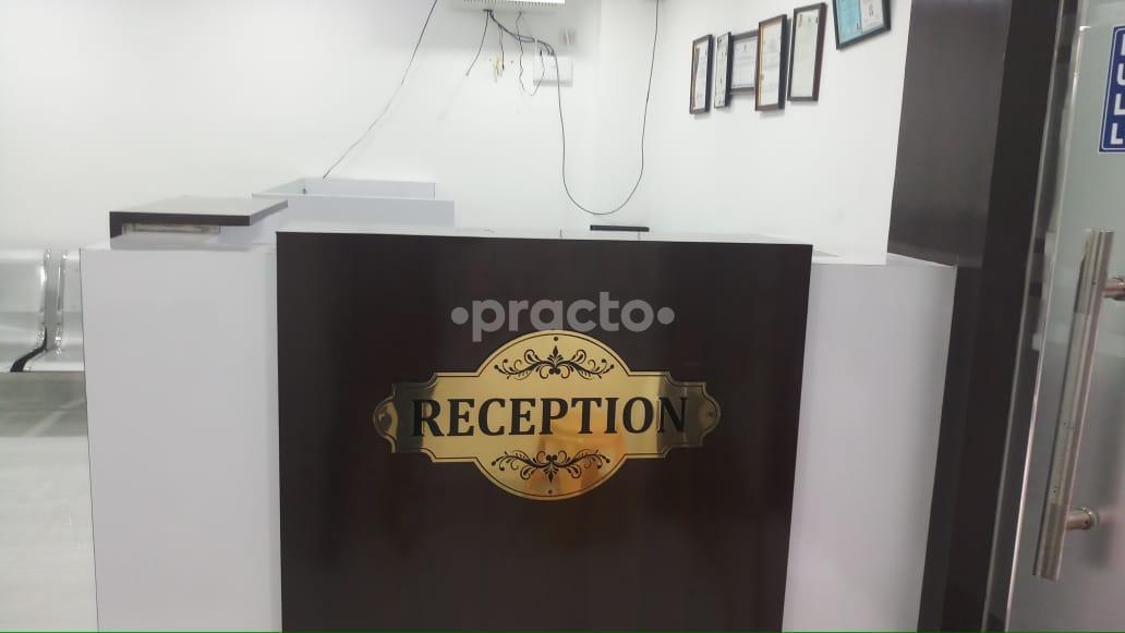 Reception Area at Aadhavan Herbals Diet Clinic Vadapalani Chennai