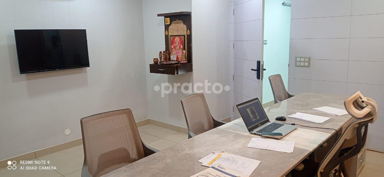 Waiting Area at Diet Wisdom Clinic Sector-19 Chandigarh