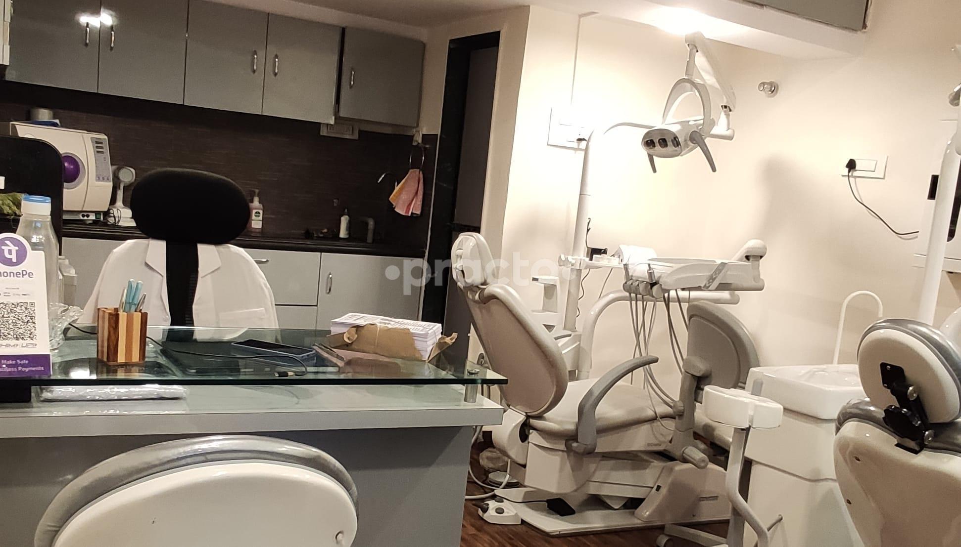 Consultation Room at Mirdent Multispeciality Dental care Mira Road Thane