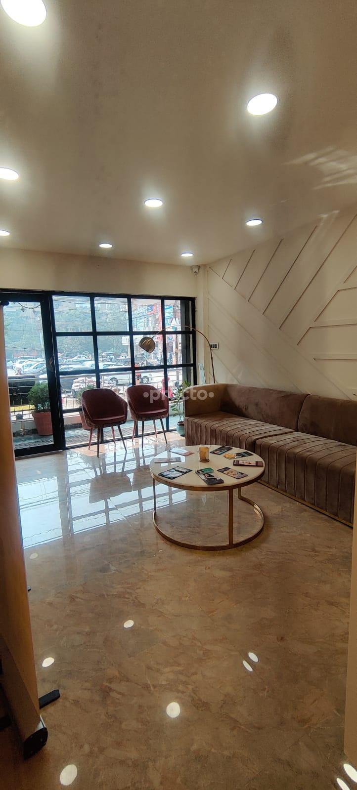 Waiting Area at Skinfluence Clinic Vaishali Ghaziabad