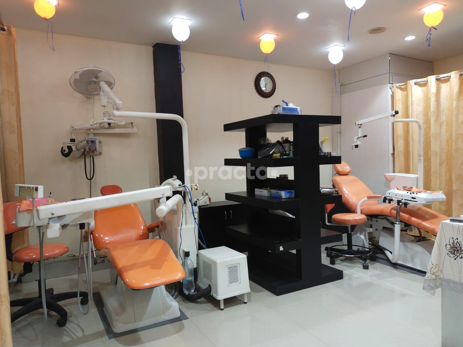 Consultation Room at Thanushya Dental Clinic Sembakkam Chennai