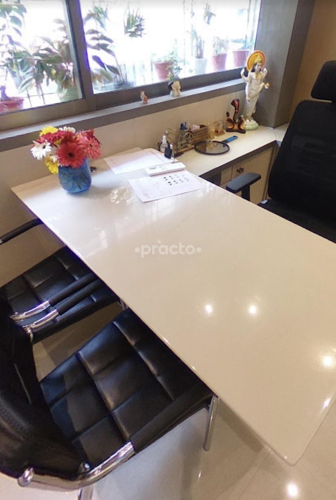 Consultation Room at New Roots Hair Clinic Bandra West Mumbai