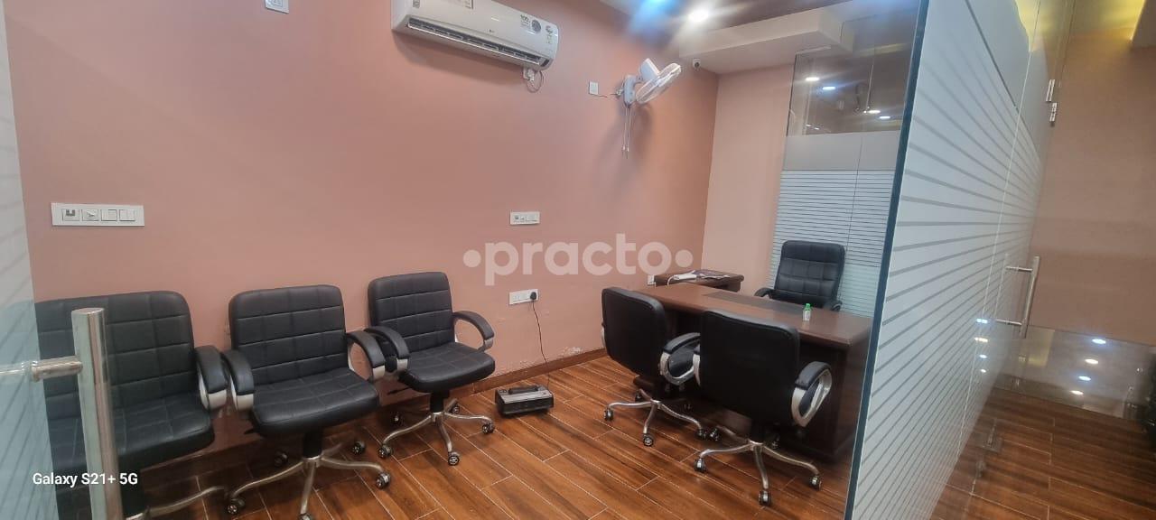 Waiting Area at Healing Touch The Psychiatry Clinic Gurgaon Sector 49 Gurgaon