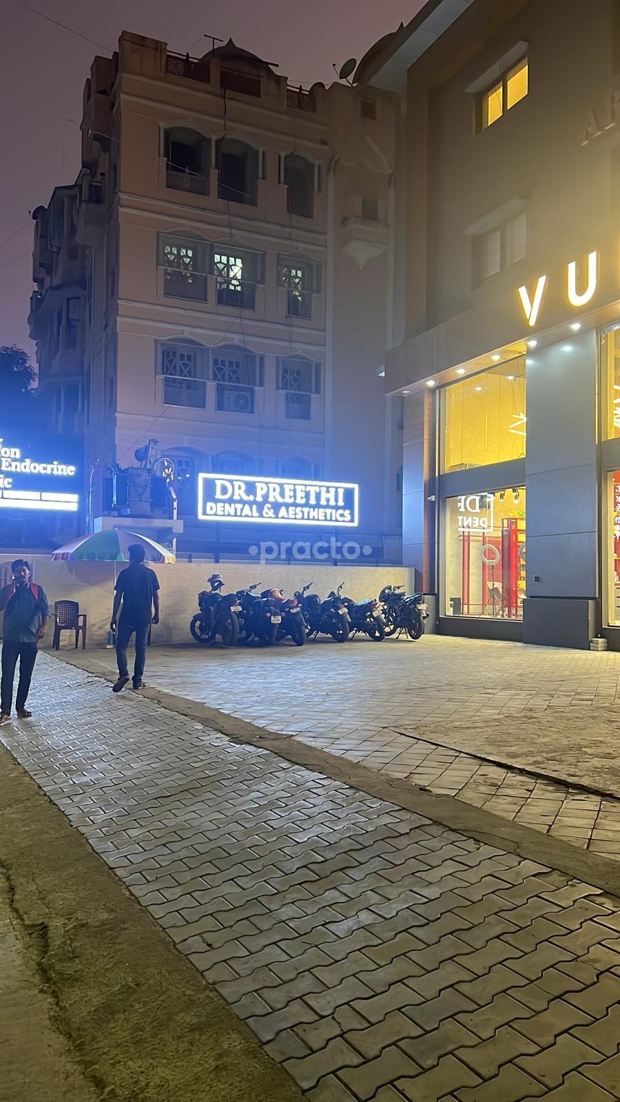 Dr.Preethi Udhayaraja Dental & Aesthetics Clinic T Nagar Chennai