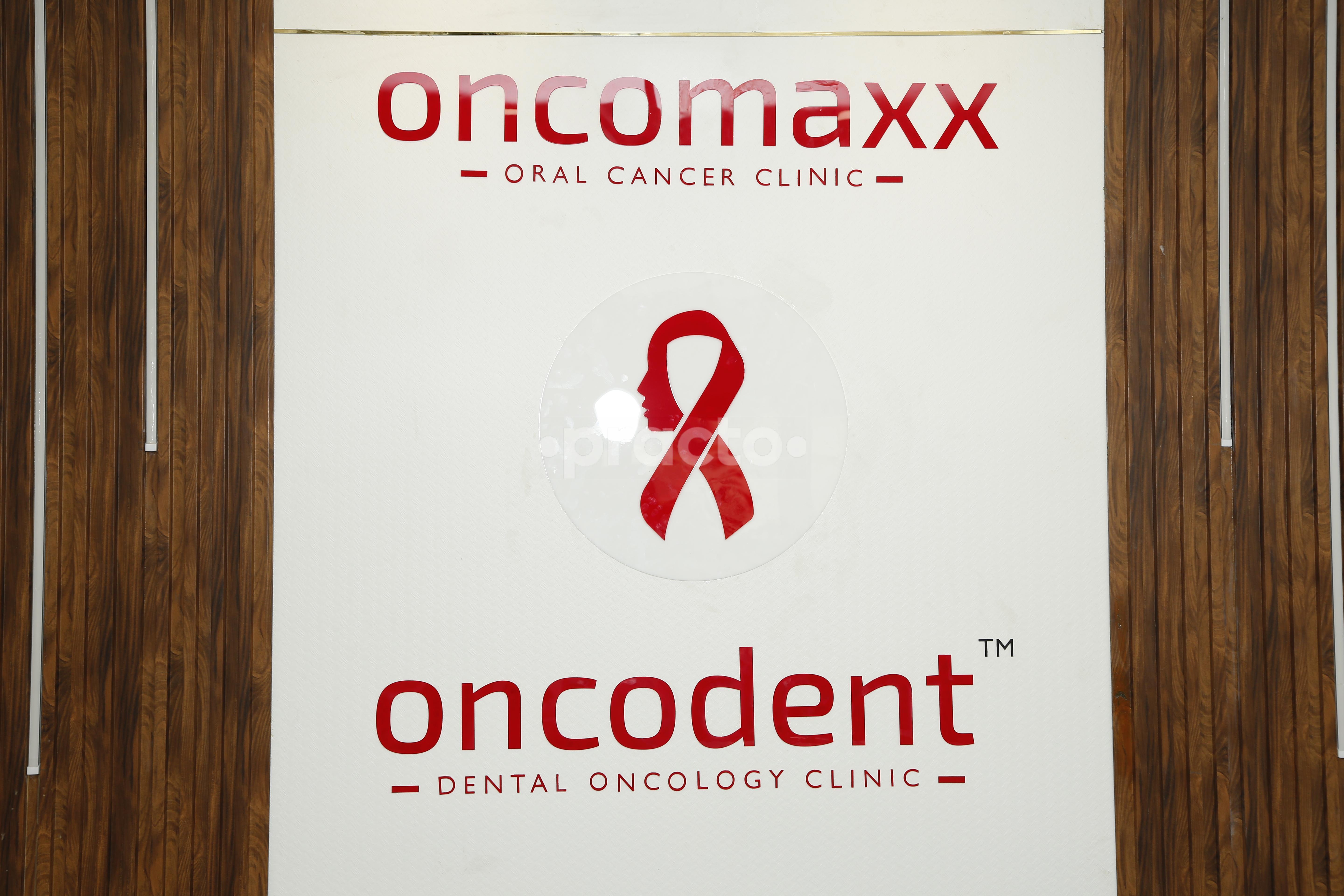 Reception desk at Oncodent Teynampet Chennai
