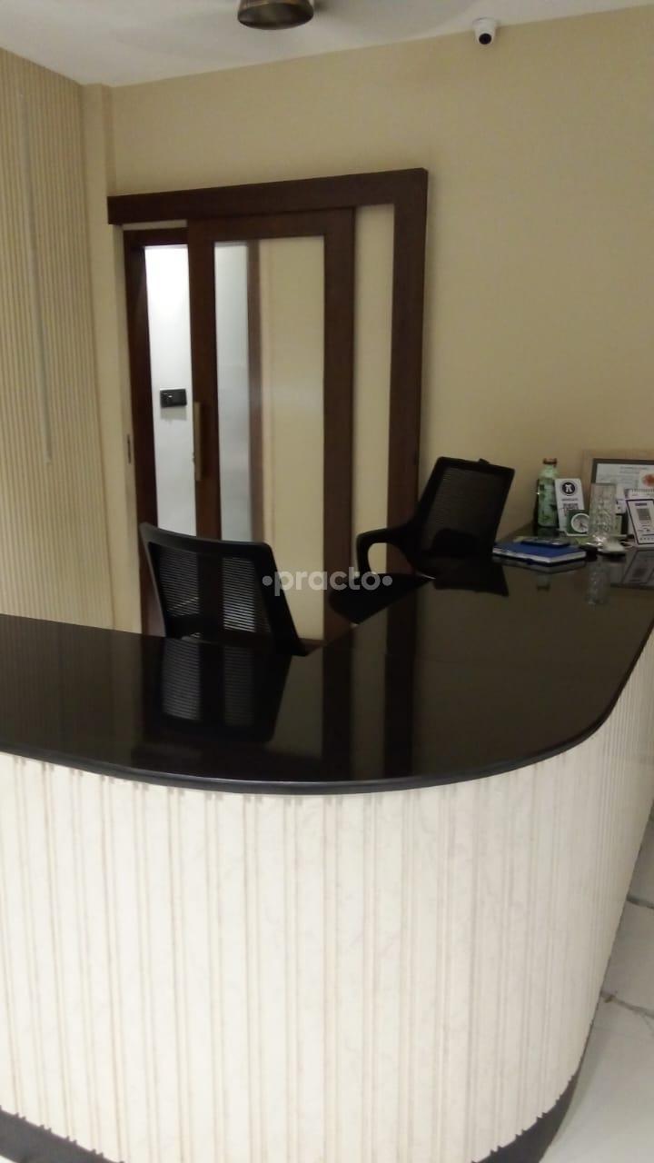 Reception Area at The Evolve Clinic Anand Vihar Delhi