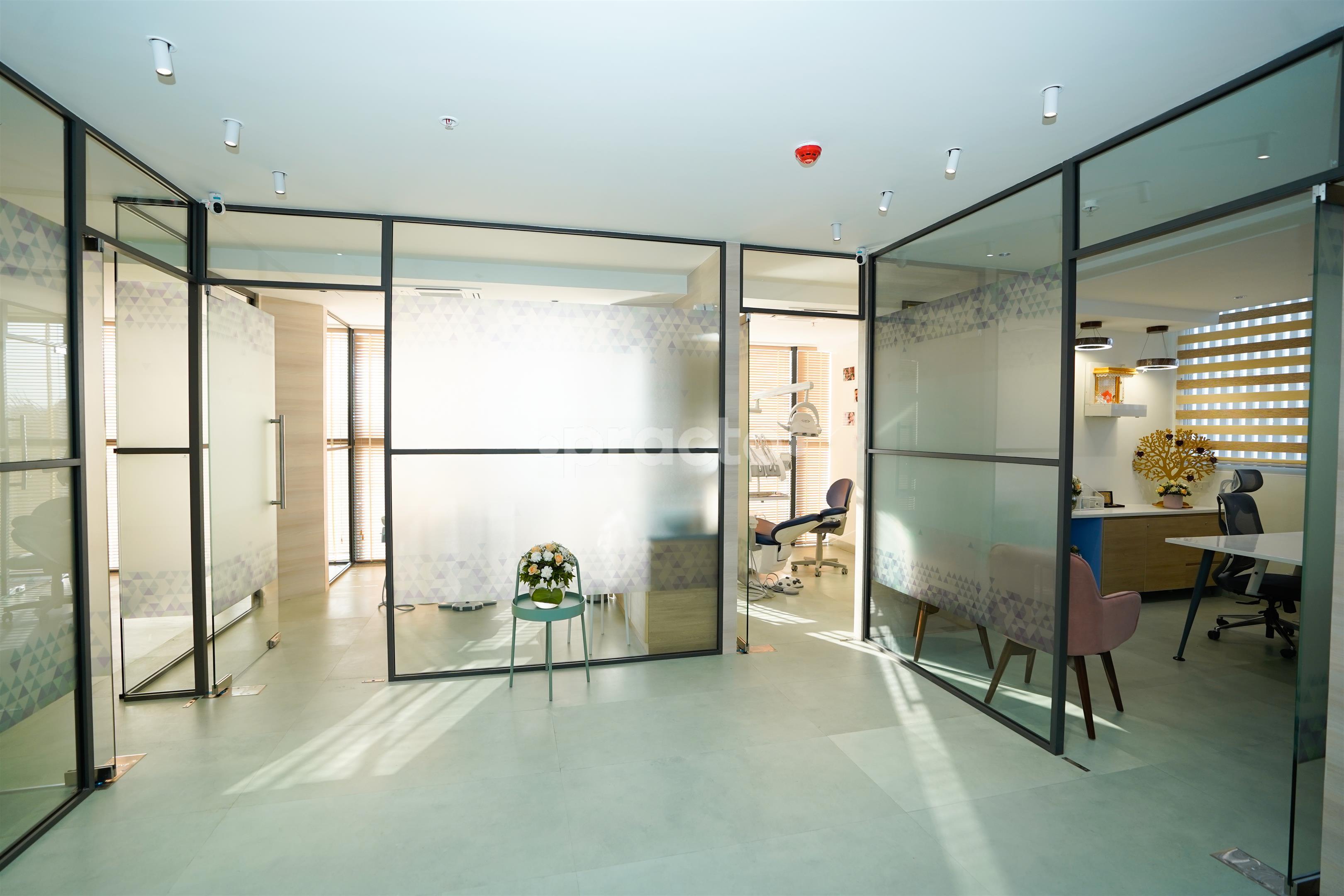 Waiting Area at La White Dentski Esthetics Gultekdi Pune
