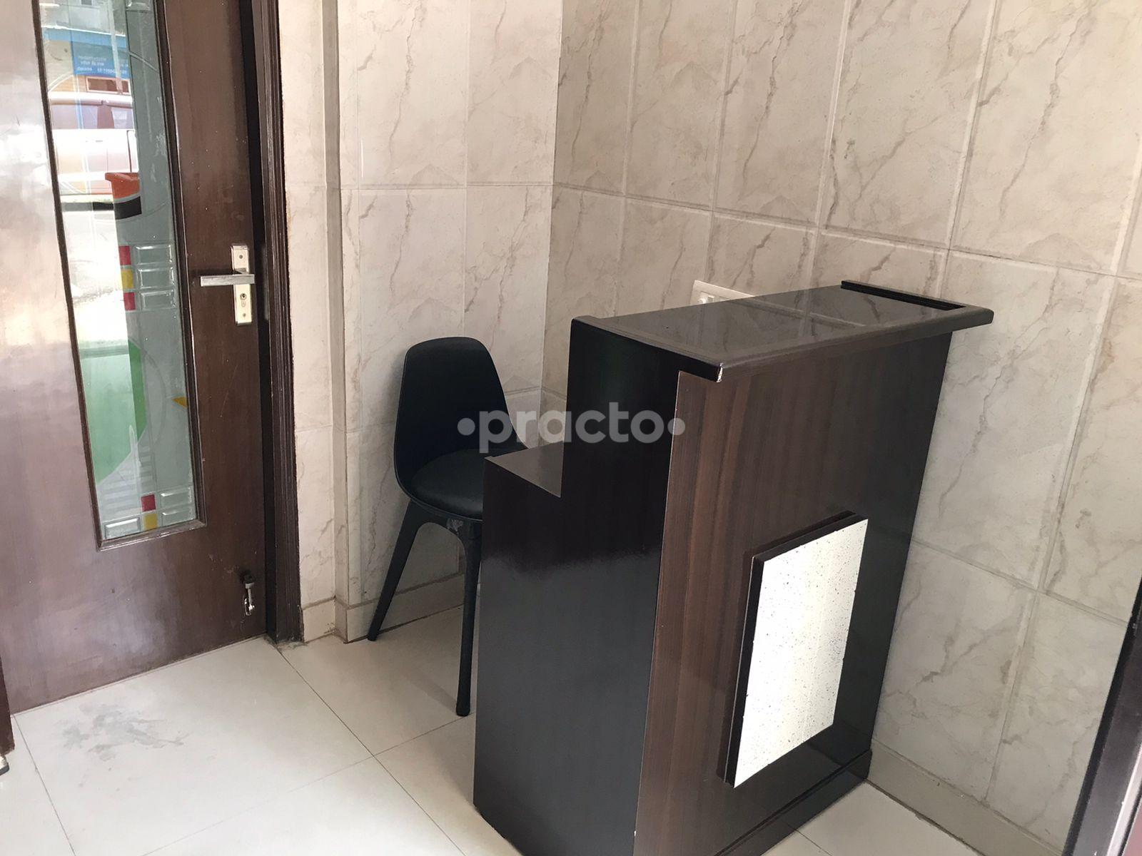 Reception Area at Centre Of Senses - By Dr. Dhananjay Kumar Dwarka Sector 11 Delhi