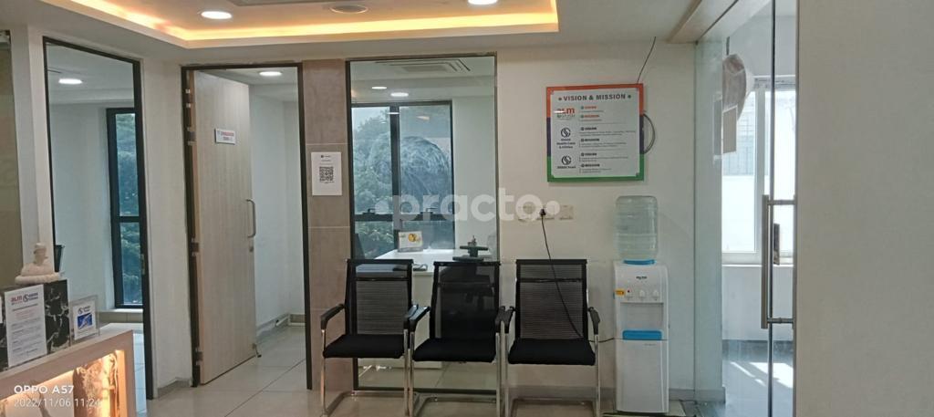Waiting Area at GSSSS Clinics Kotturpuram Chennai