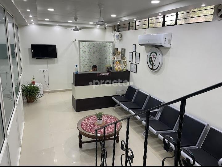Reception Area at Yash Clinic Kaushambi Ghaziabad