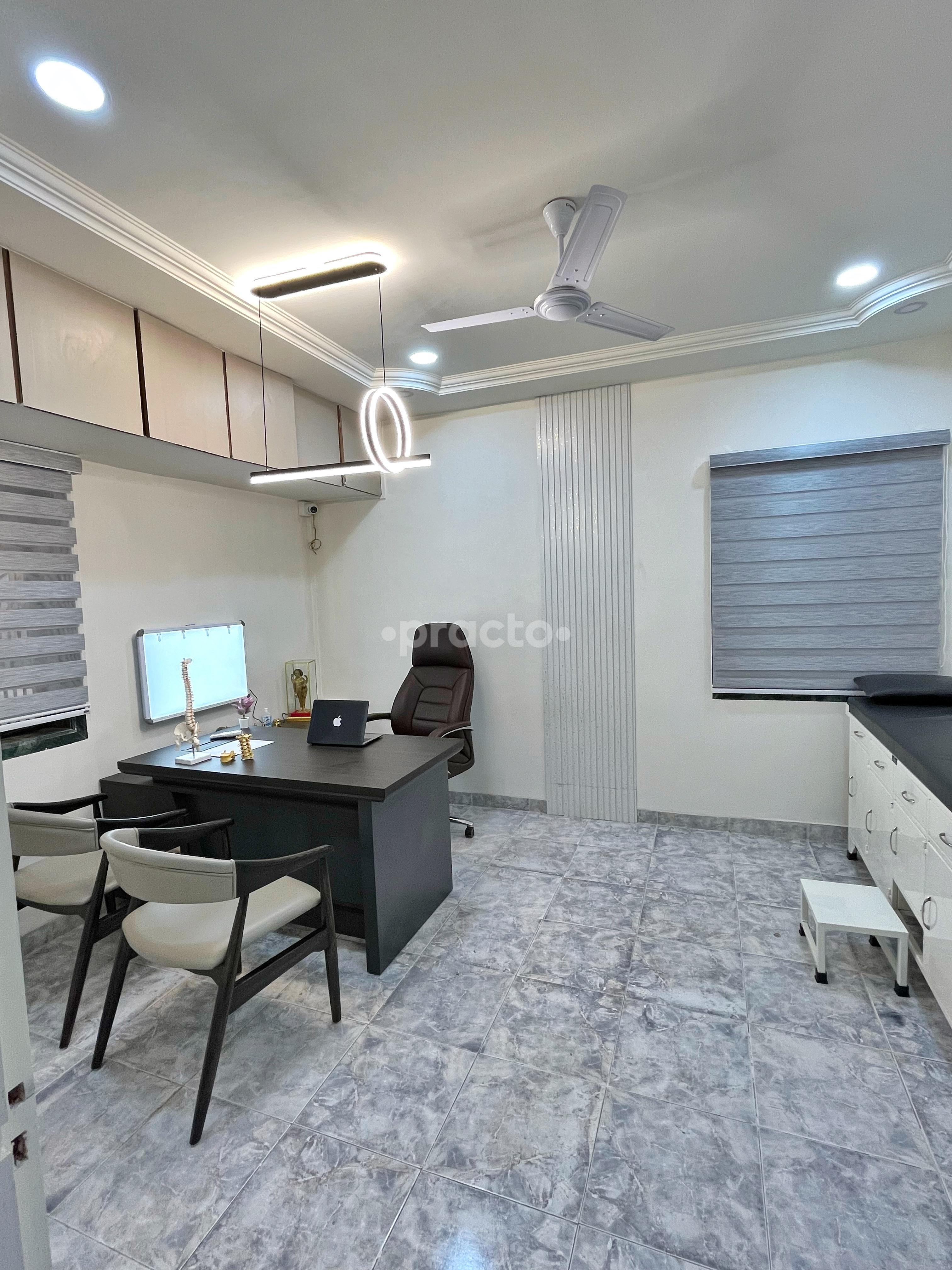 Consultation Room at Zen Spine Clinic Dadar West Mumbai