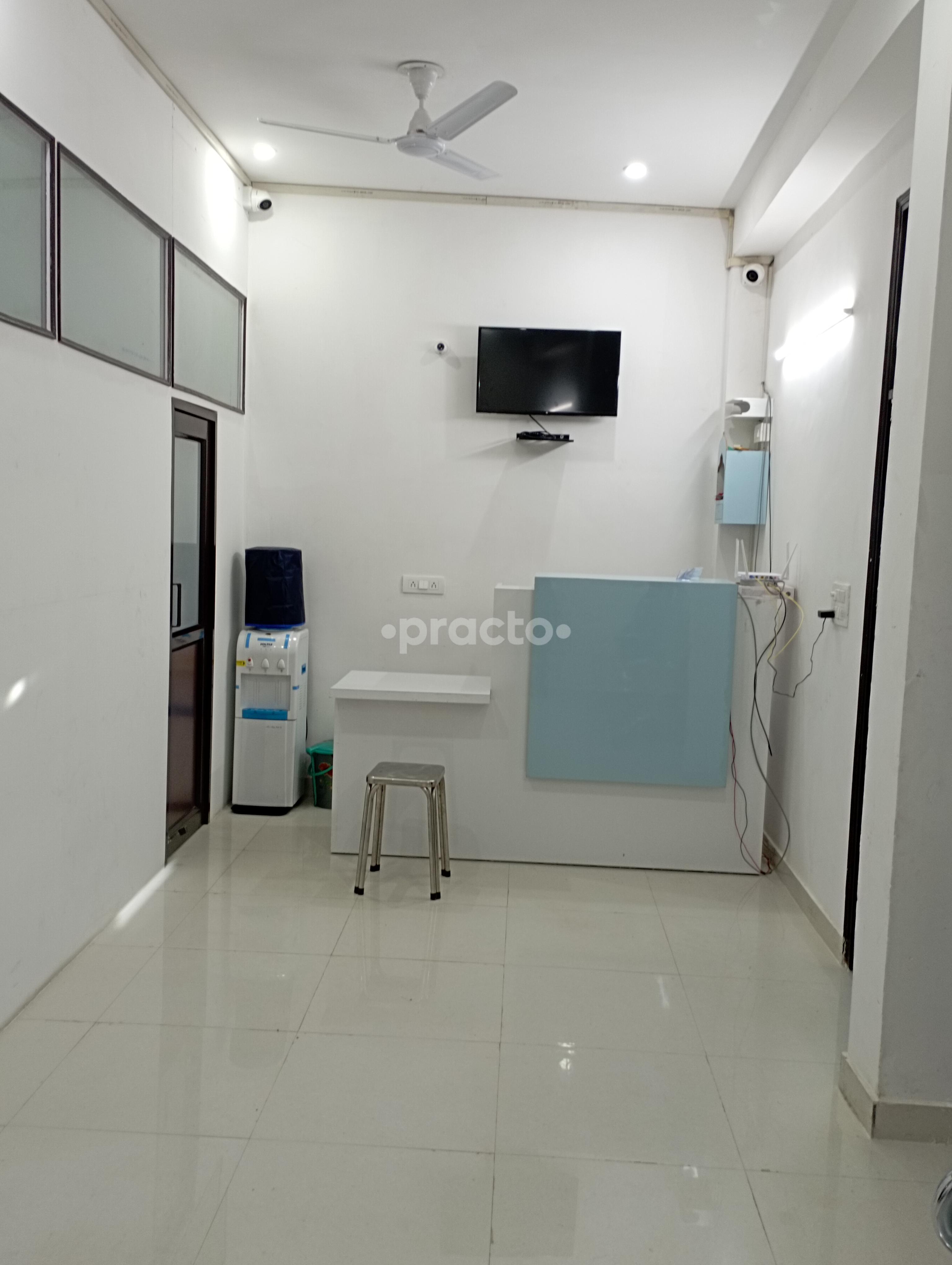 Reception Area at Nectar Clinic Sector 141 Noida