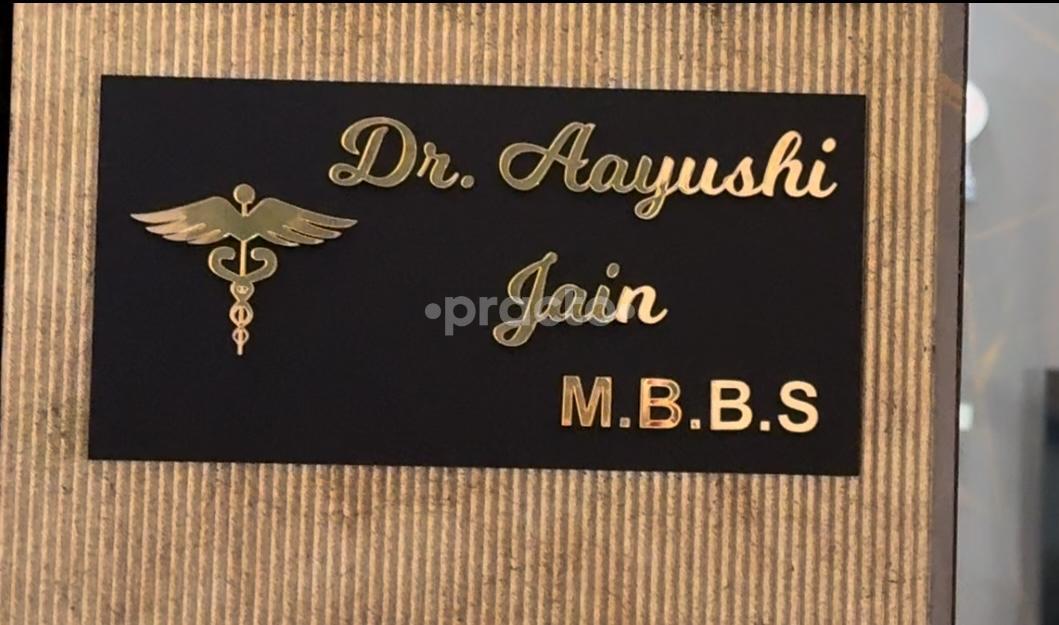Aayushi Clinic Girgaon Mumbai