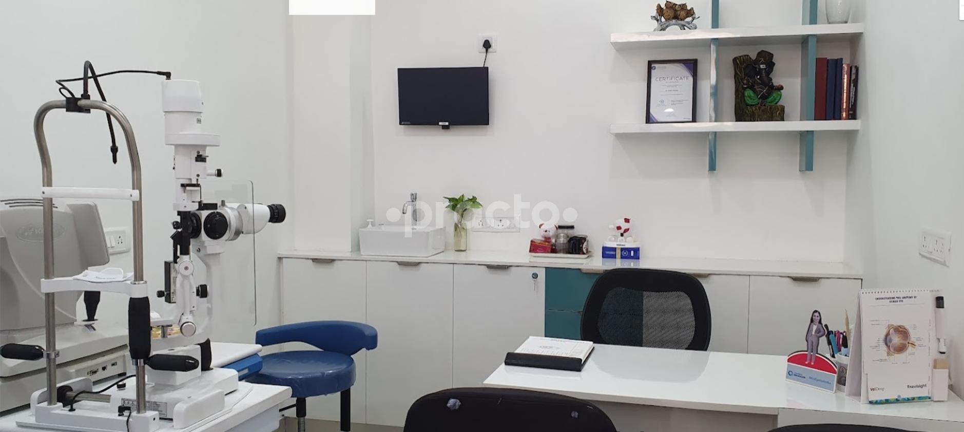 Consultation Room at Belle Vue Eye Clinic Gurgaon Sector 86 Gurgaon
