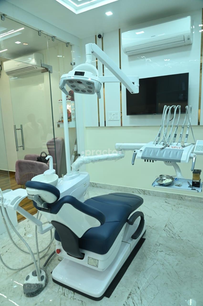 Equipment Area at My Cosmetic Clinic  Ashok Nagar Kanpur